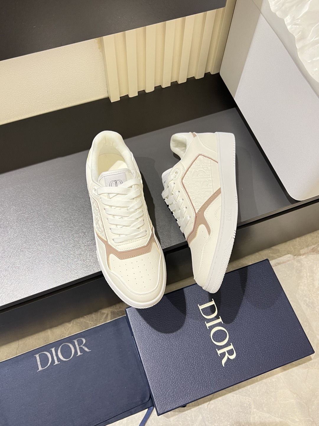 Cheap Dior Sneakers in 211300, $95 USD- [IB211300] - Replica Dior Sneakers