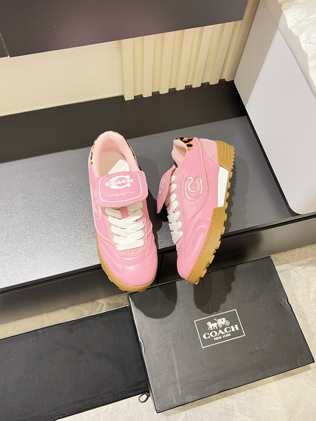 Cheap Coach Sneakers in 211311, $95 USD- [IB211311] - Replica Coach Sneakers