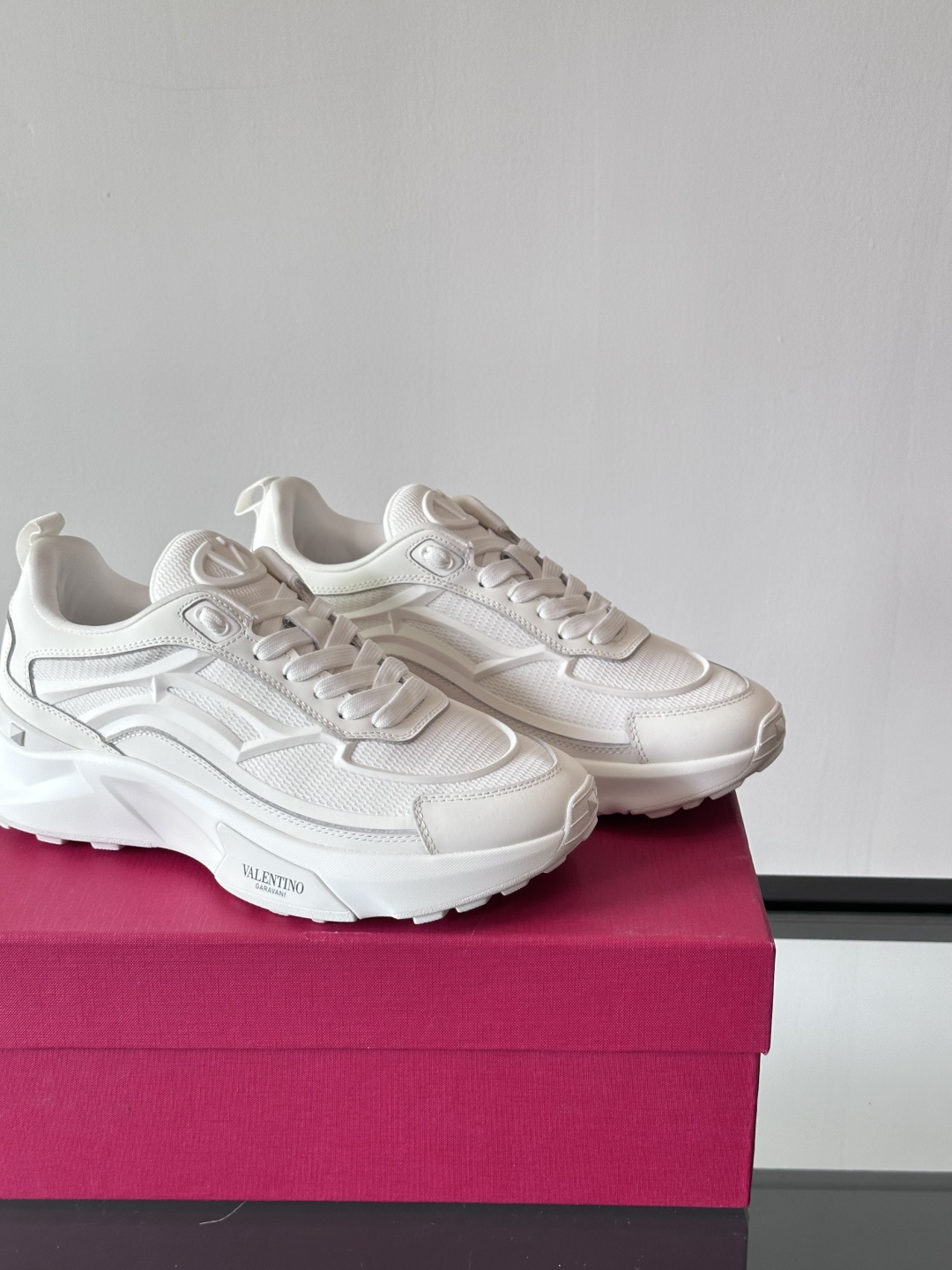 Cheap Valentino Sneakers For Men in 211336, $95 USD- [IB211336] - Replica Valentino Sneakers For Men