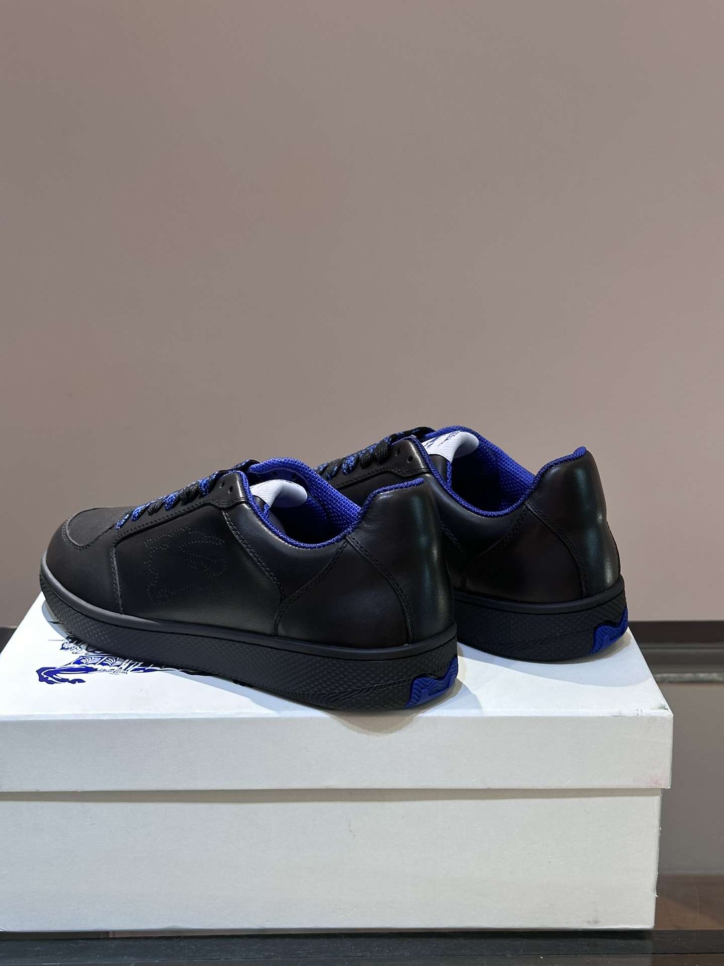 Cheap Burberry Sneakers For Men in 211355, $95 USD- [IB211355] - Replica Burberry Sneakers For Men