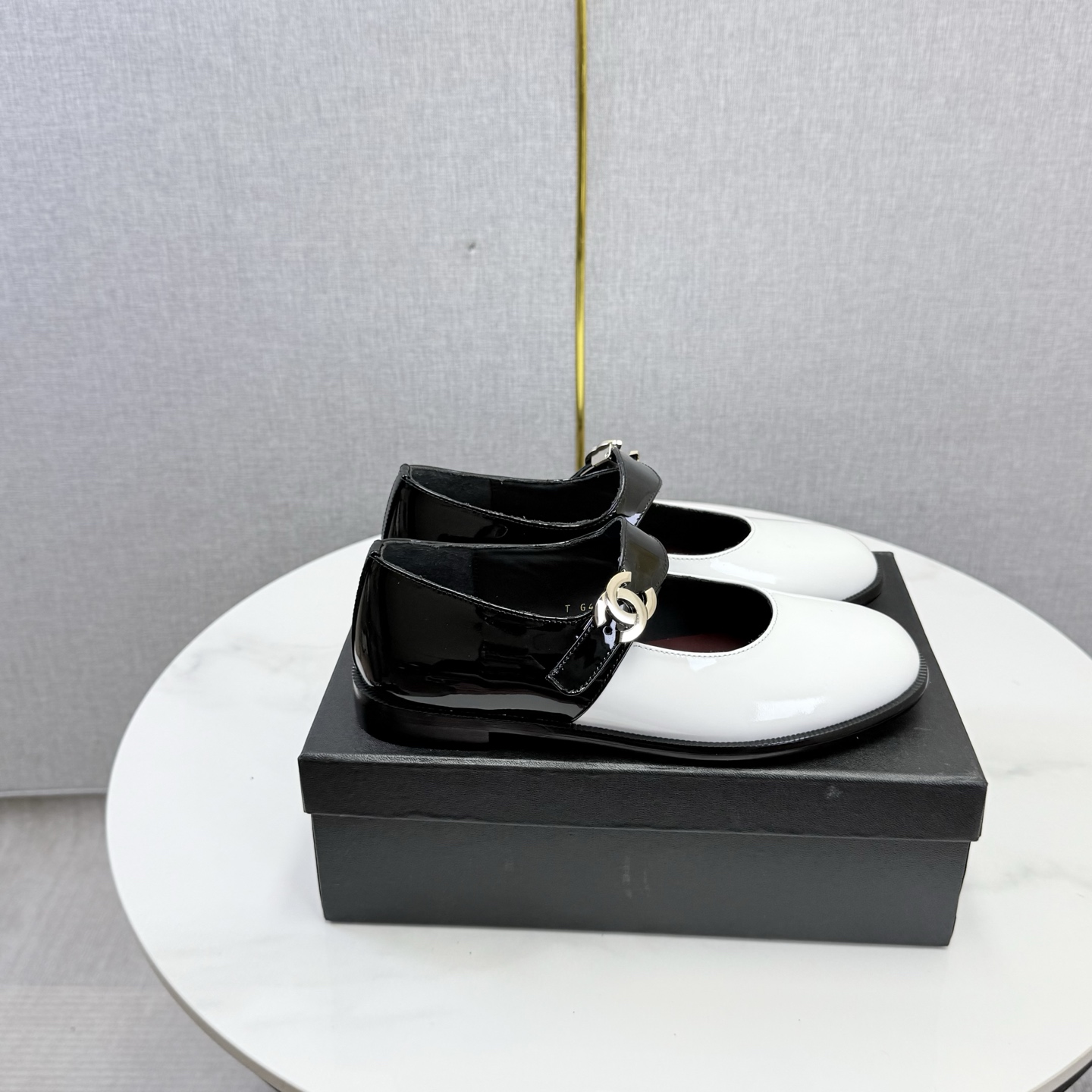 Cheap Chanel Loafers For Women in 211365, $80 USD- [IB211365] - Replica Chanel Loafers For Women