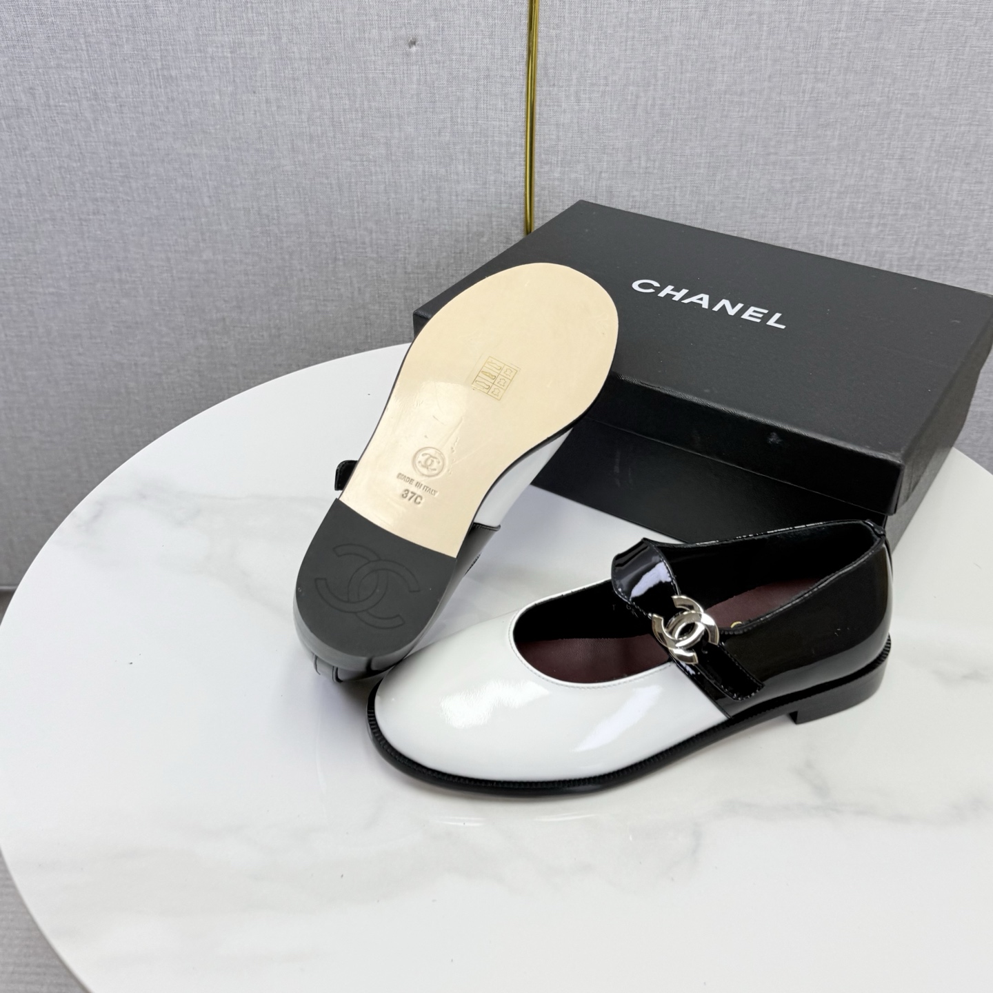 Cheap Chanel Loafers For Women in 211365, $80 USD- [IB211365] - Replica Chanel Loafers For Women