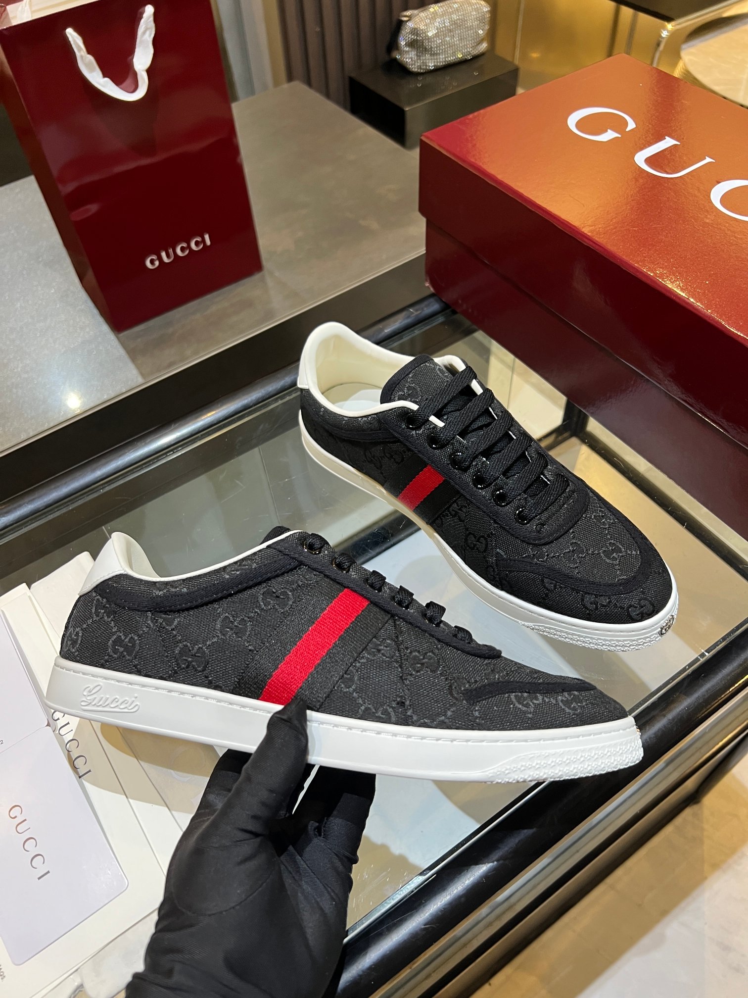 Cheap Gucci Sneakers For Men in 211379, $90 USD- [IB211379] - Replica Gucci Sneakers For Men