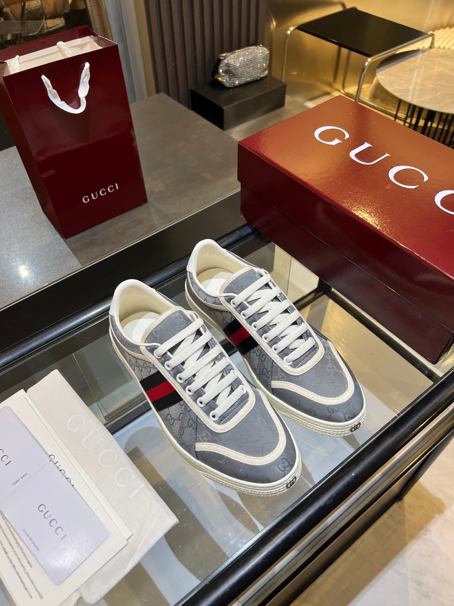Cheap Gucci Sneakers For Men in 211384, $90 USD- [IB211384] - Replica Gucci Sneakers For Men