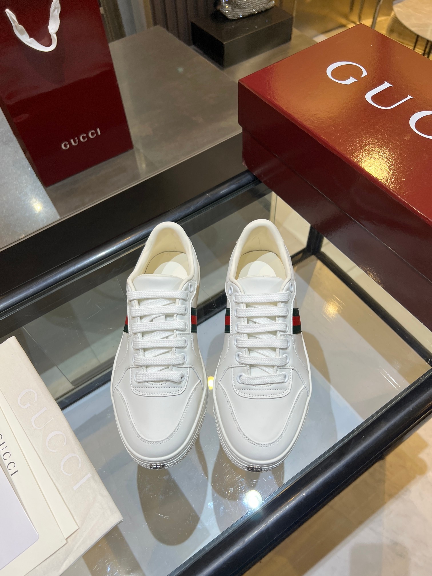Cheap Gucci Sneakers For Men in 211393, $90 USD- [IB211393] - Replica Gucci Sneakers For Men