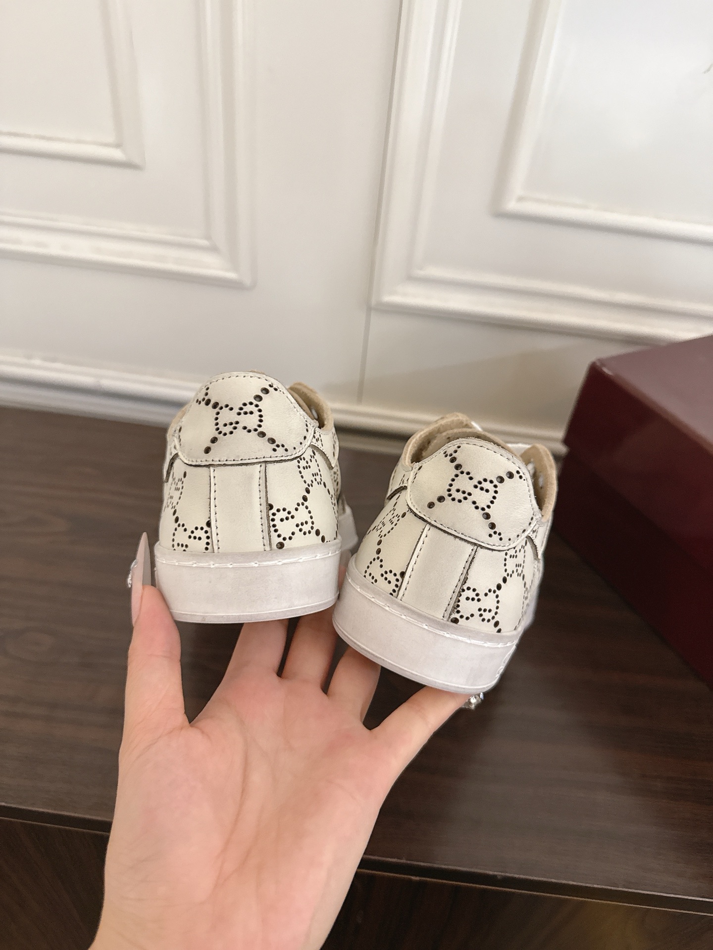Cheap Gucci Sneakers For Men in 211397, $90 USD- [IB211397] - Replica Gucci Sneakers For Men