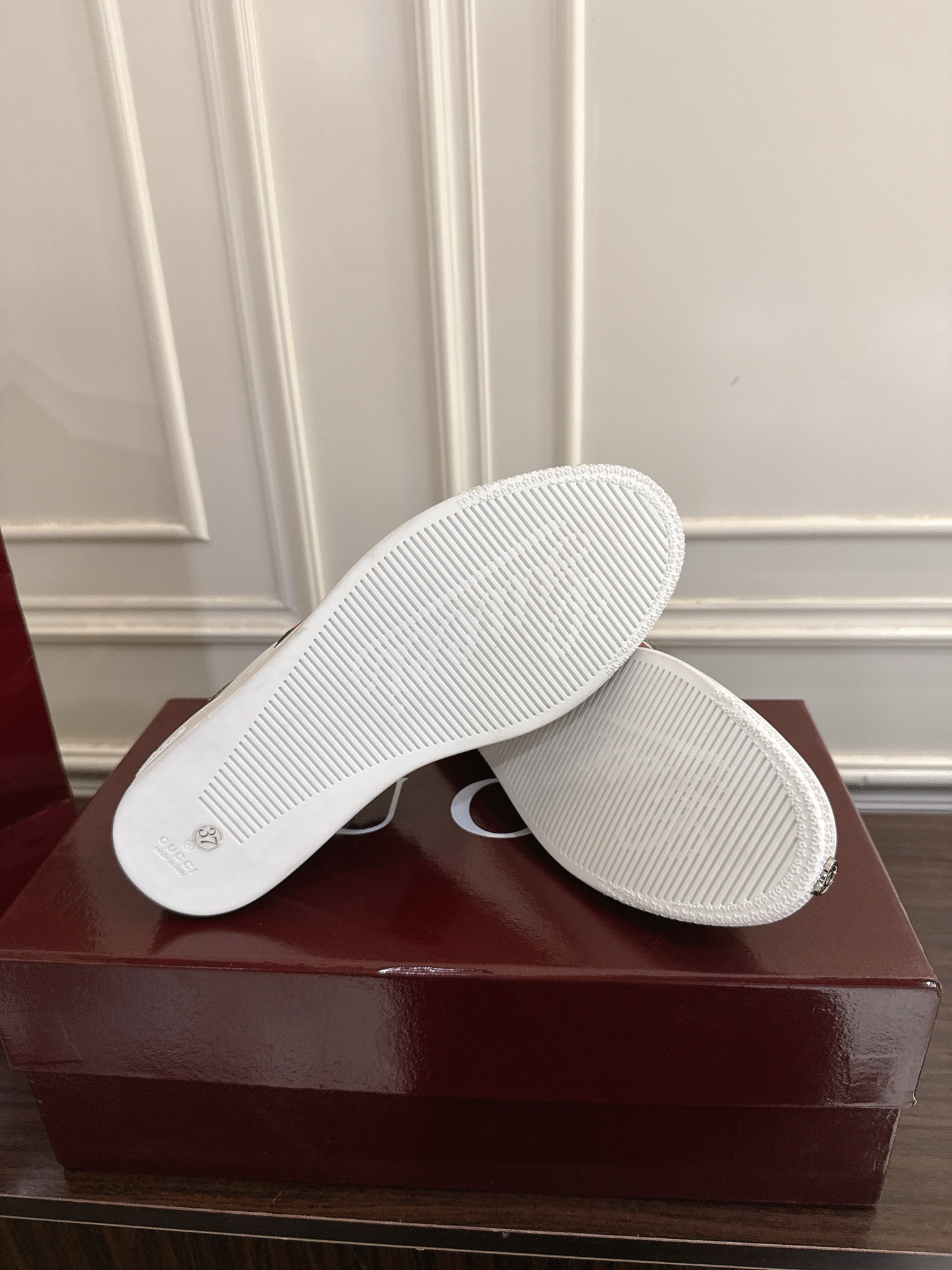 Cheap Gucci Sneakers For Men in 211398, $90 USD- [IB211398] - Replica Gucci Sneakers For Men