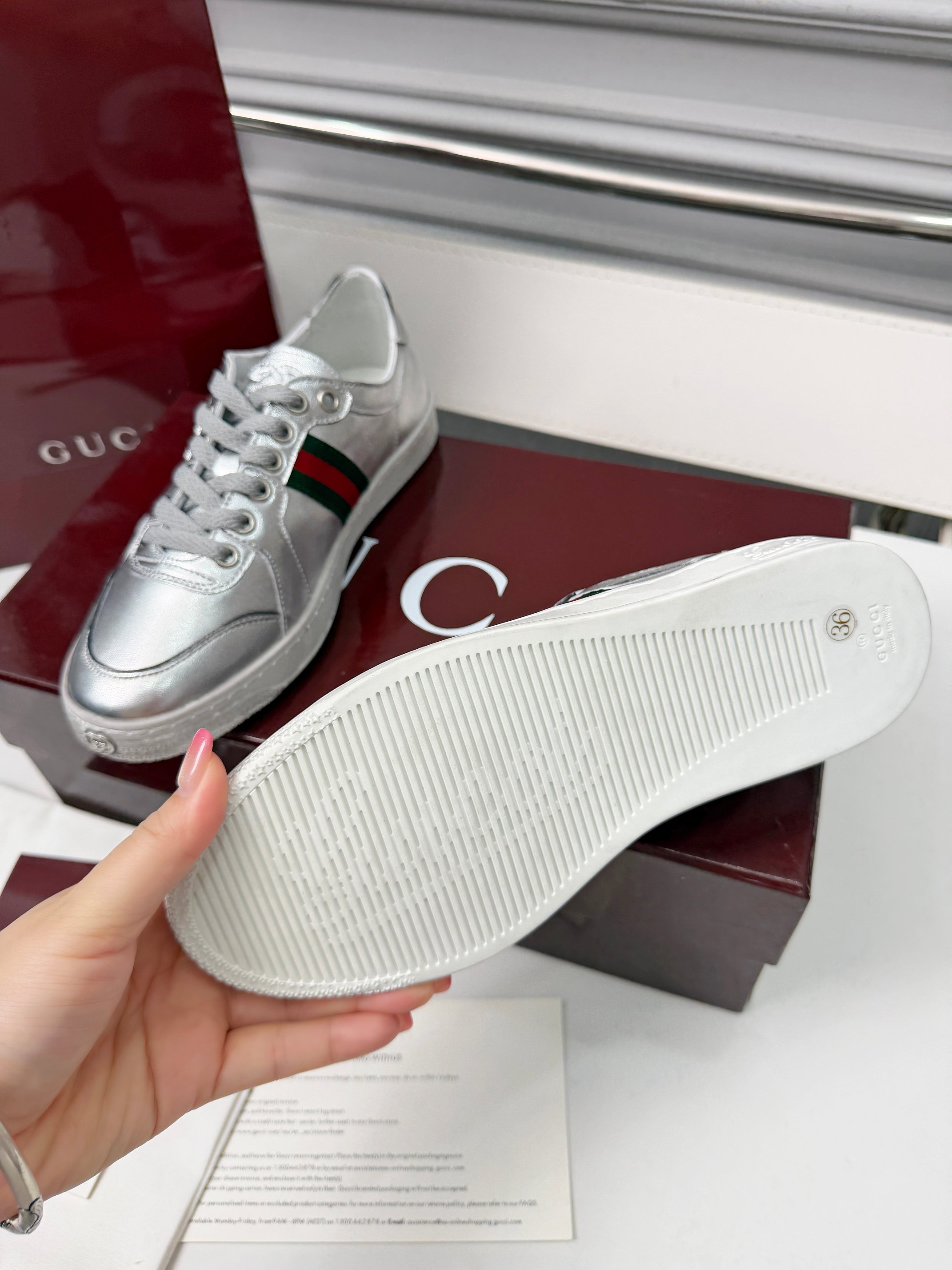Cheap Gucci Sneakers For Men in 211401, $90 USD- [IB211401] - Replica Gucci Sneakers For Men