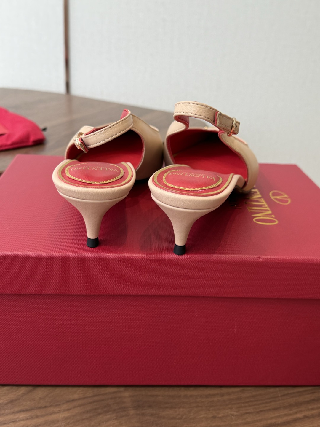 Cheap Valentino Pumps For Women in 211433, $90 USD- [IB211433] - Replica Valentino Pumps For Women