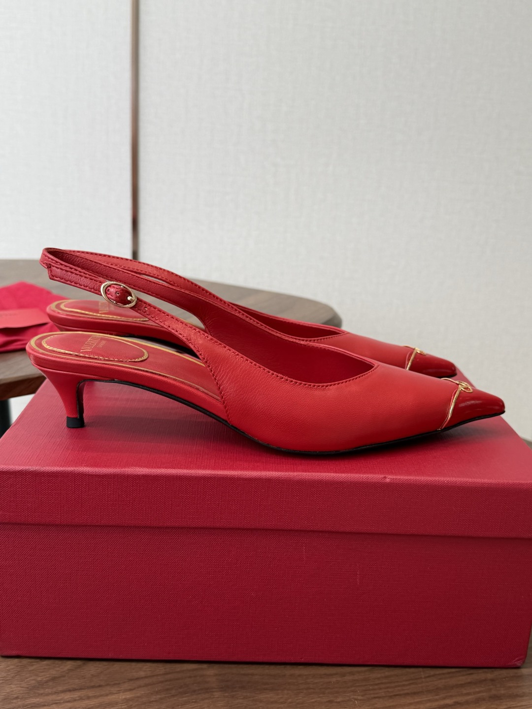 Cheap Valentino Pumps For Women in 211434, $90 USD- [IB211434] - Replica Valentino Pumps For Women