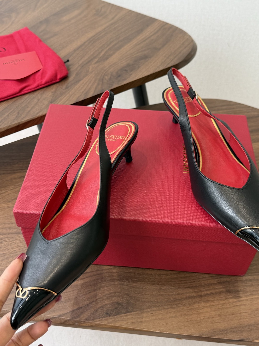 Cheap Valentino Pumps For Women in 211435, $90 USD- [IB211435] - Replica Valentino Pumps For Women