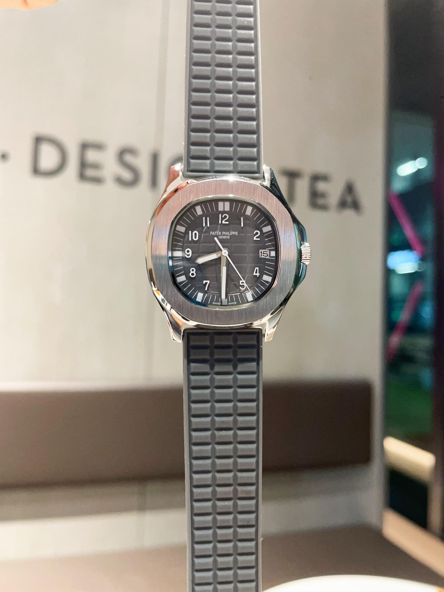 Cheap Patek Philippe AAA Diamond Watches in 211557, $280 USD- [IB211557] - Replica Patek Philippe AAA Diamond Watches