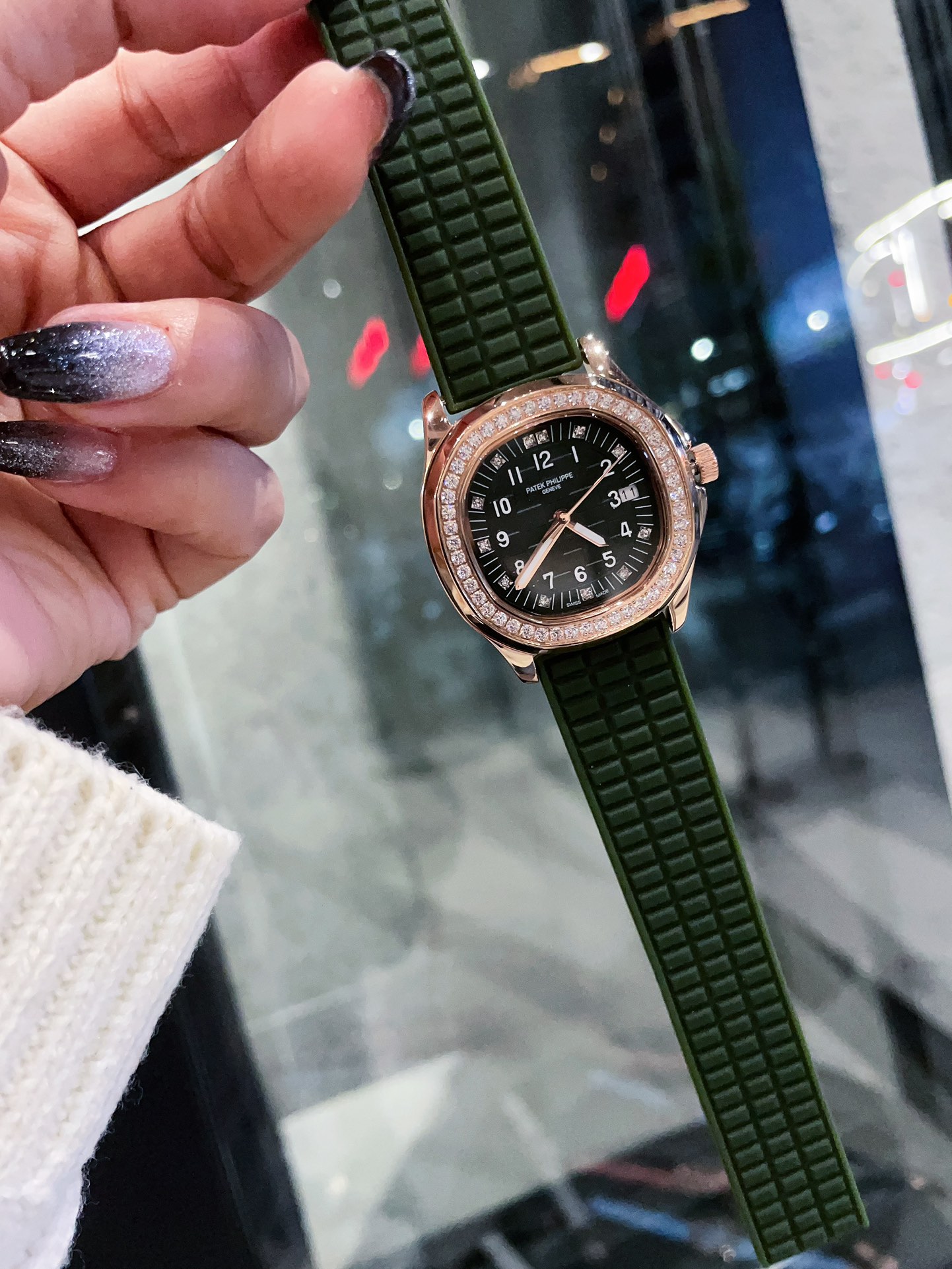 Cheap Patek Philippe AAA Diamond Watches in 211601, $280 USD- [IB211601] - Replica Patek Philippe AAA Diamond Watches