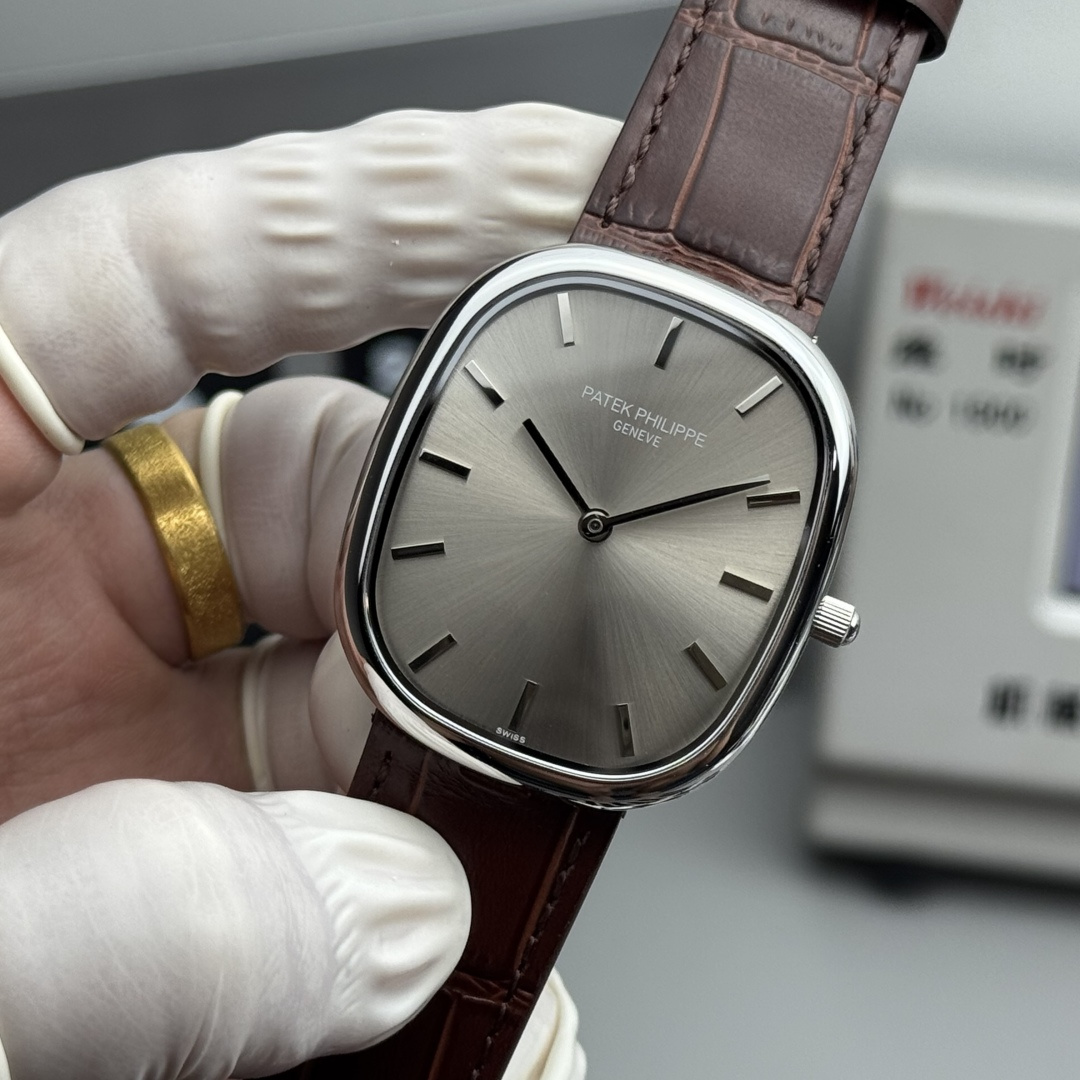 Cheap Patek Philippe AAA Diamond Watches in 211784, $250 USD- [IB211784] - Replica Patek Philippe AAA Diamond Watches