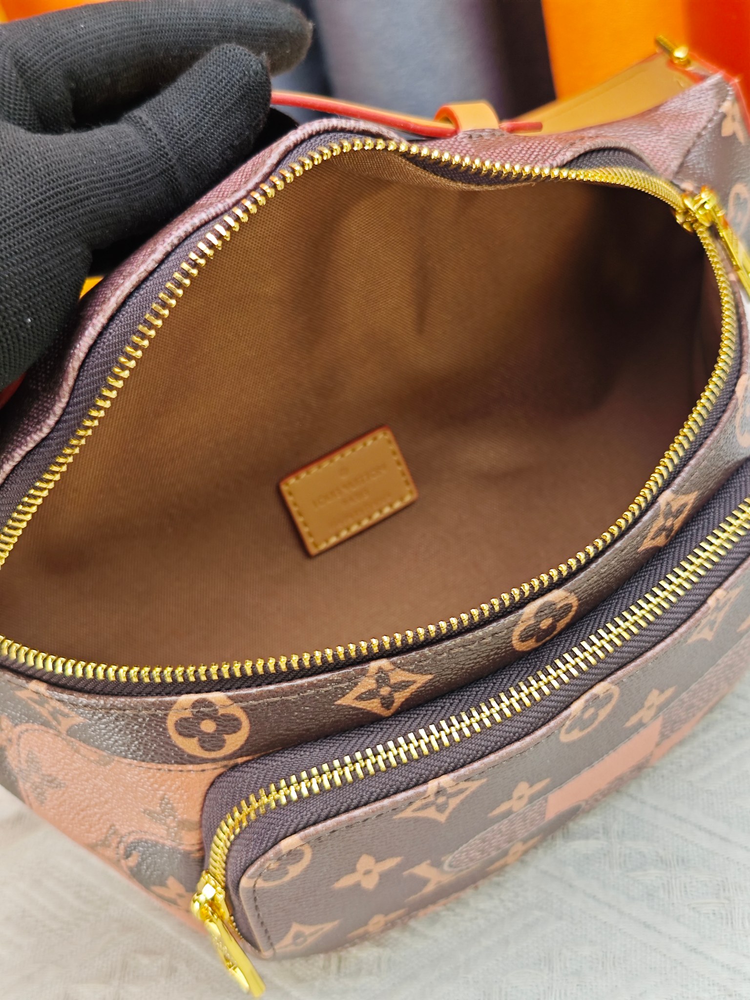 Cheap New Arrivals Louis Vuitton AAA quality Waist Bags in 211804, $70 USD- [IB211804] - Replica Louis Vuitton AAA+++ bags For Men