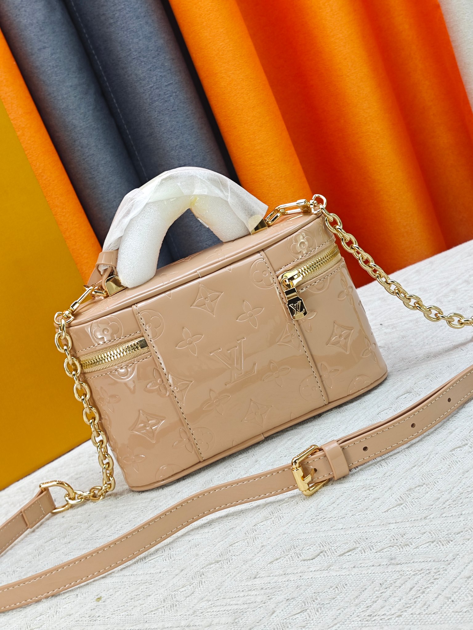 Cheap New Arrivals Louis Vuitton AAA quality Vanity Chain Pouch  in 211819, $80 USD- [IB211819] - Replica Louis Vuitton AAA quality Vanity Pouch
