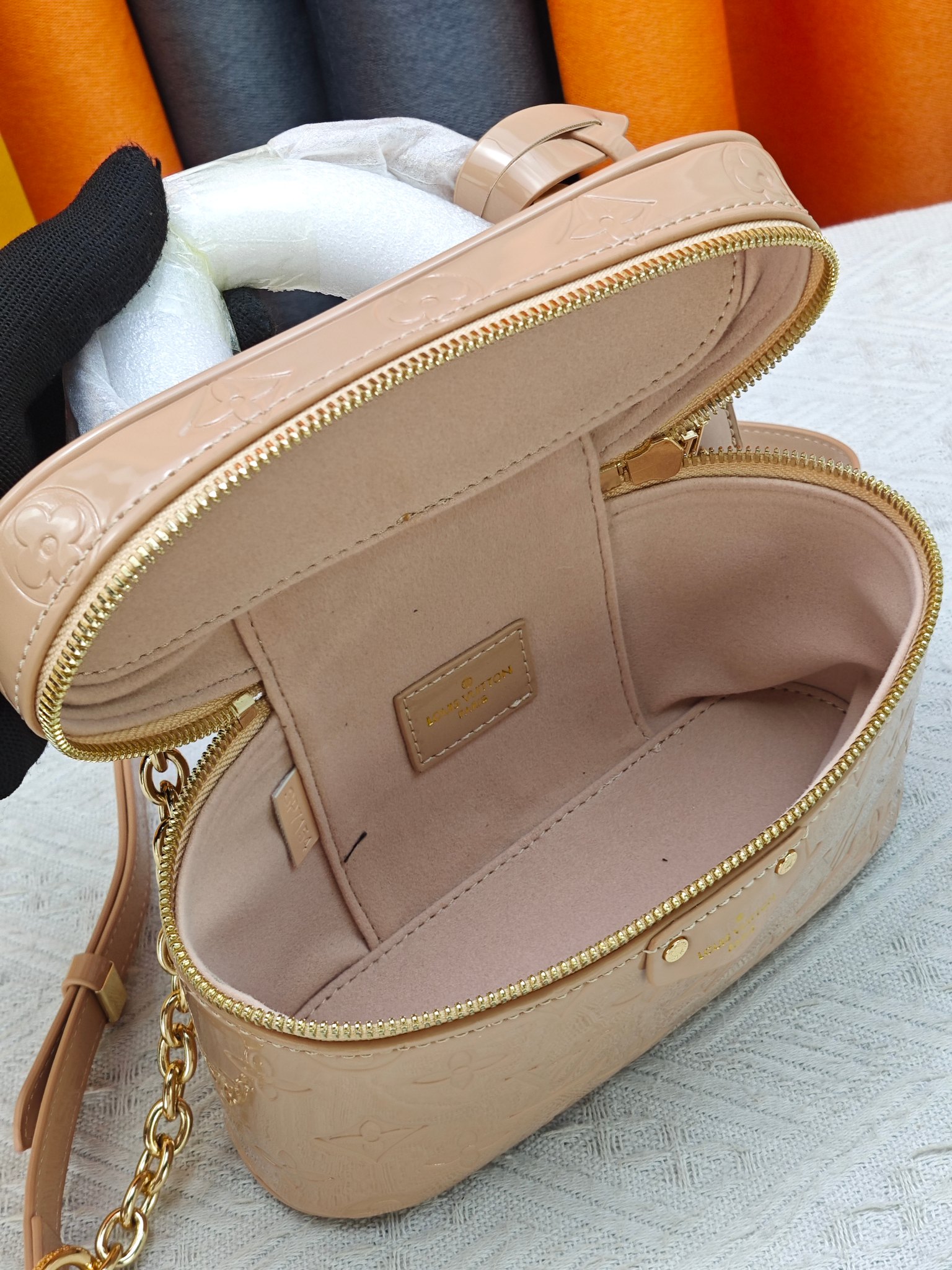 Cheap New Arrivals Louis Vuitton AAA quality Vanity Chain Pouch  in 211819, $80 USD- [IB211819] - Replica Louis Vuitton AAA quality Vanity Pouch