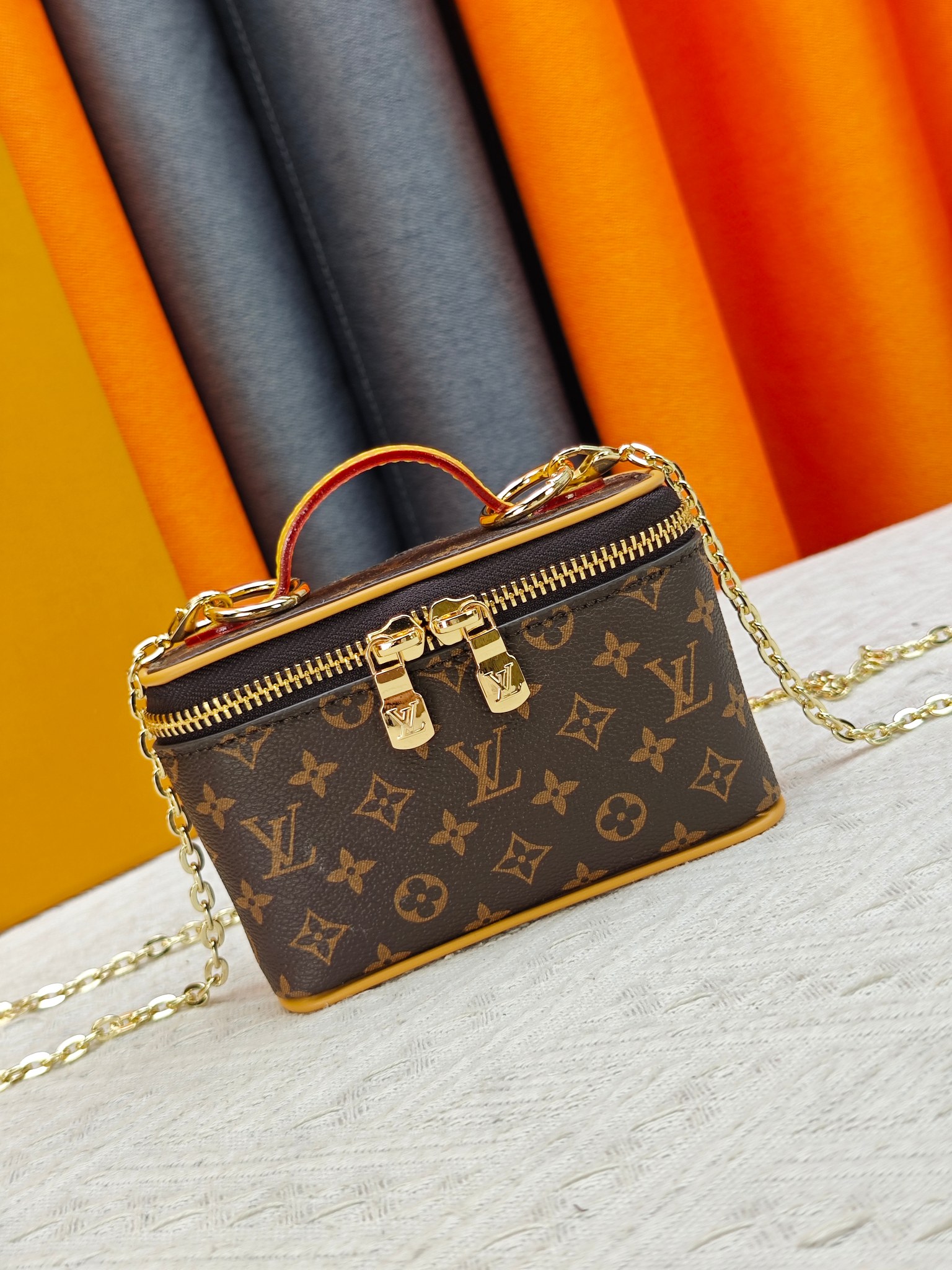 Cheap New Arrivals Louis Vuitton AAA quality Vanity Chain Pouch  in 211822, $75 USD- [IB211822] - Replica Louis Vuitton AAA quality Vanity Pouch