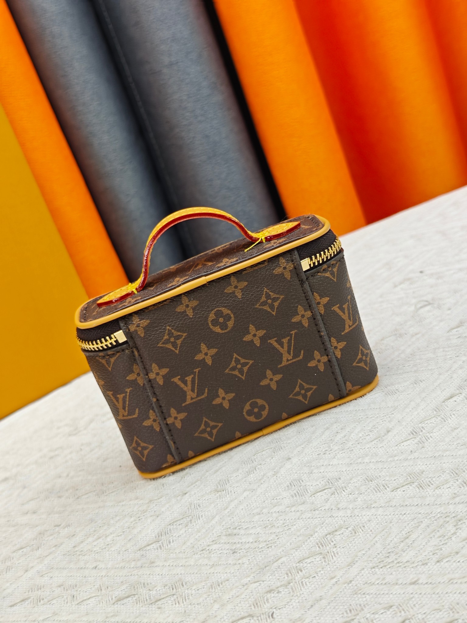 Cheap New Arrivals Louis Vuitton AAA quality Vanity Chain Pouch  in 211822, $75 USD- [IB211822] - Replica Louis Vuitton AAA quality Vanity Pouch
