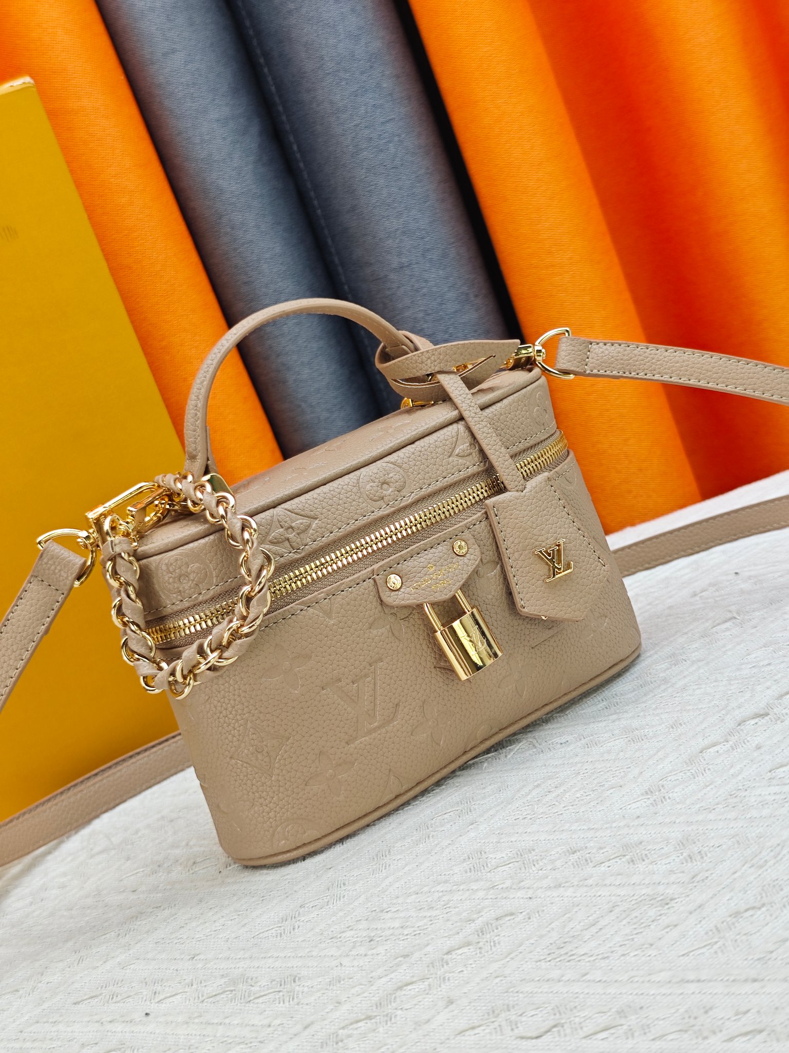 Cheap New Arrivals Louis Vuitton AAA quality Vanity Chain Pouch  in 211830, $75 USD- [IB211830] - Replica Louis Vuitton AAA quality Vanity Pouch