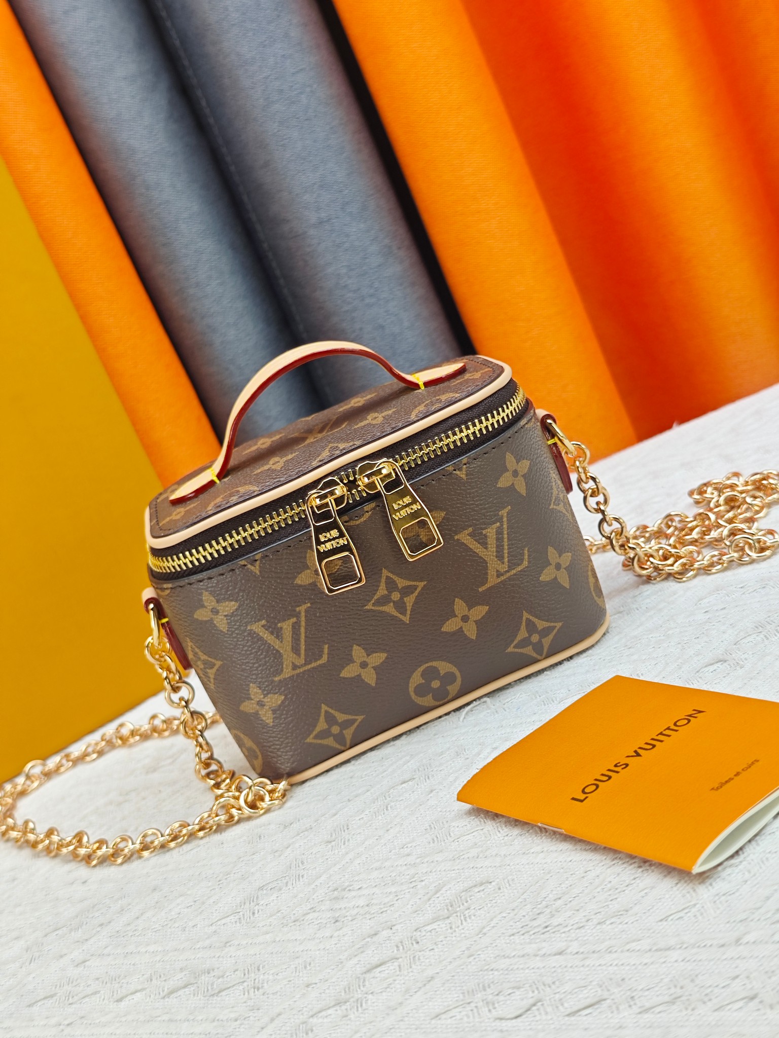 Cheap New Arrivals Louis Vuitton AAA quality Vanity Chain Pouch  in 211832, $70 USD- [IB211832] - Replica Louis Vuitton AAA quality Vanity Pouch