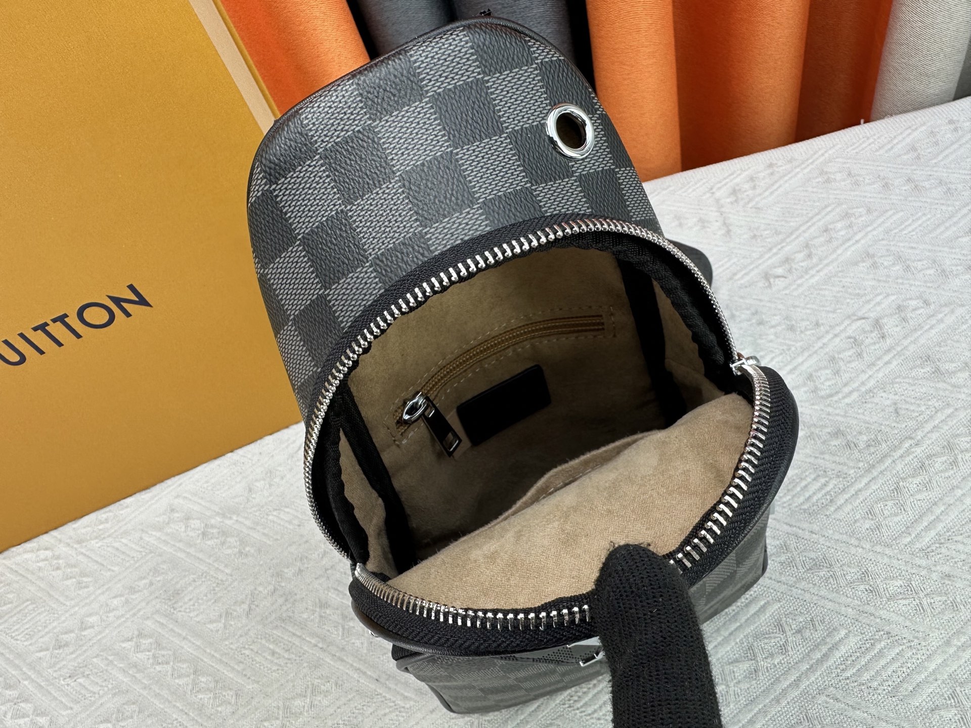 Cheap New Arrivals Louis Vuitton AAA quality Crossbody Bags For Men in 211836, $75 USD- [IB211836] - Replica Louis Vuitton AAA+++ bags For Men