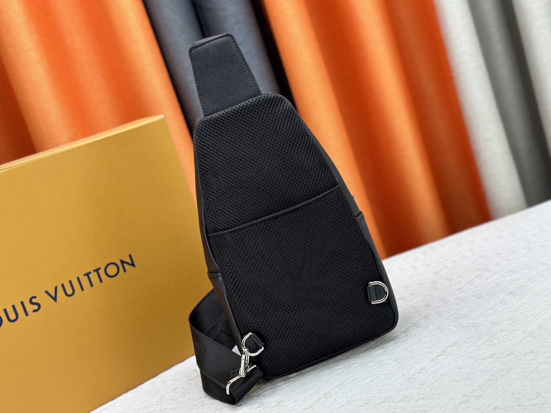 Cheap New Arrivals Louis Vuitton AAA quality Crossbody Bags For Men in 211839, $75 USD- [IB211839] - Replica Louis Vuitton AAA+++ bags For Men