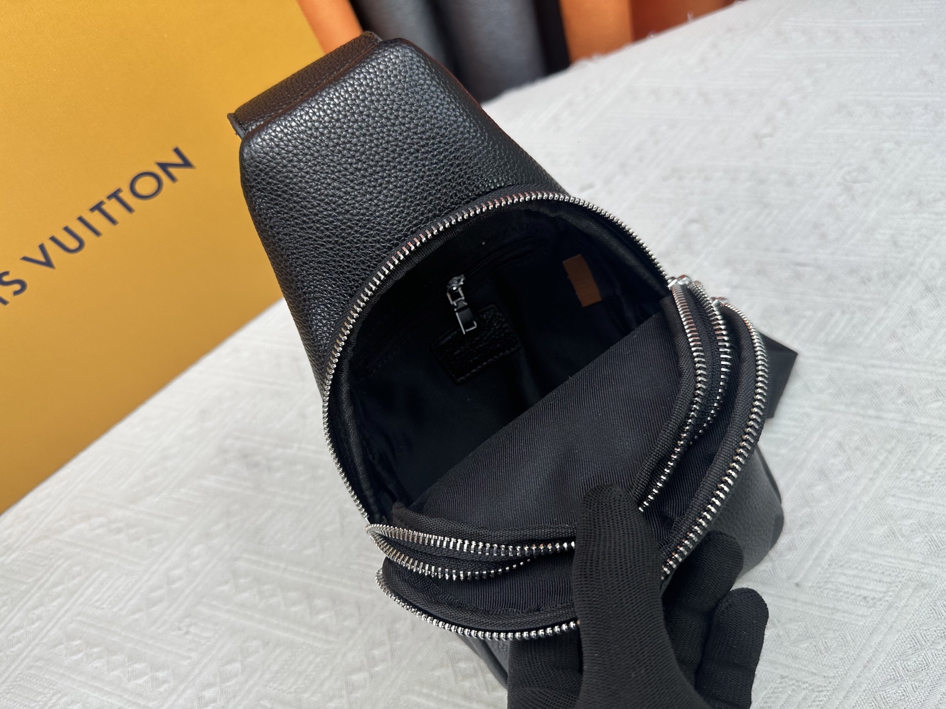 Cheap New Arrivals Louis Vuitton AAA quality Crossbody Bags For Men in 211840, $75 USD- [IB211840] - Replica Louis Vuitton AAA+++ bags For Men