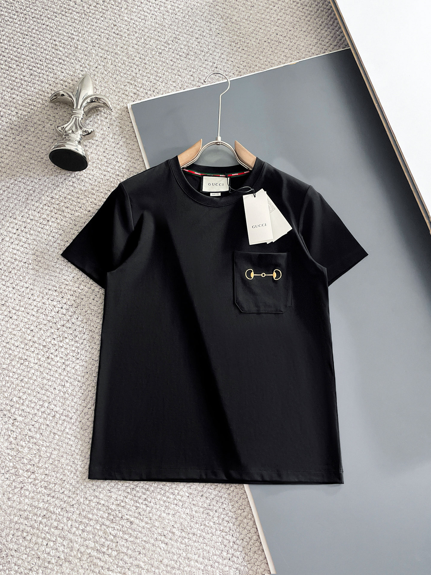 Cheap Gucci T-shirts for Men in 211842, $35 USD- [IB211842] - Replica Gucci T-shirts for Men