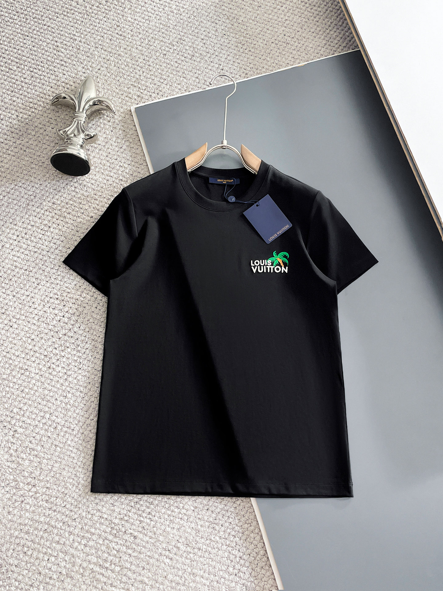 Cheap Louis Vuitton T-Shirts for Men in 211849, $35 USD- [IB211849] - Replica Louis Vuitton T-Shirts for Men