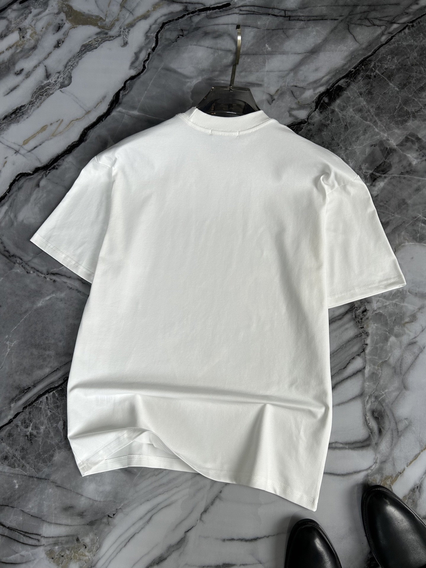 Cheap LOEWE T-shirts in 211851, $35 USD- [IB211851] - Replica LOEWE T-shirts