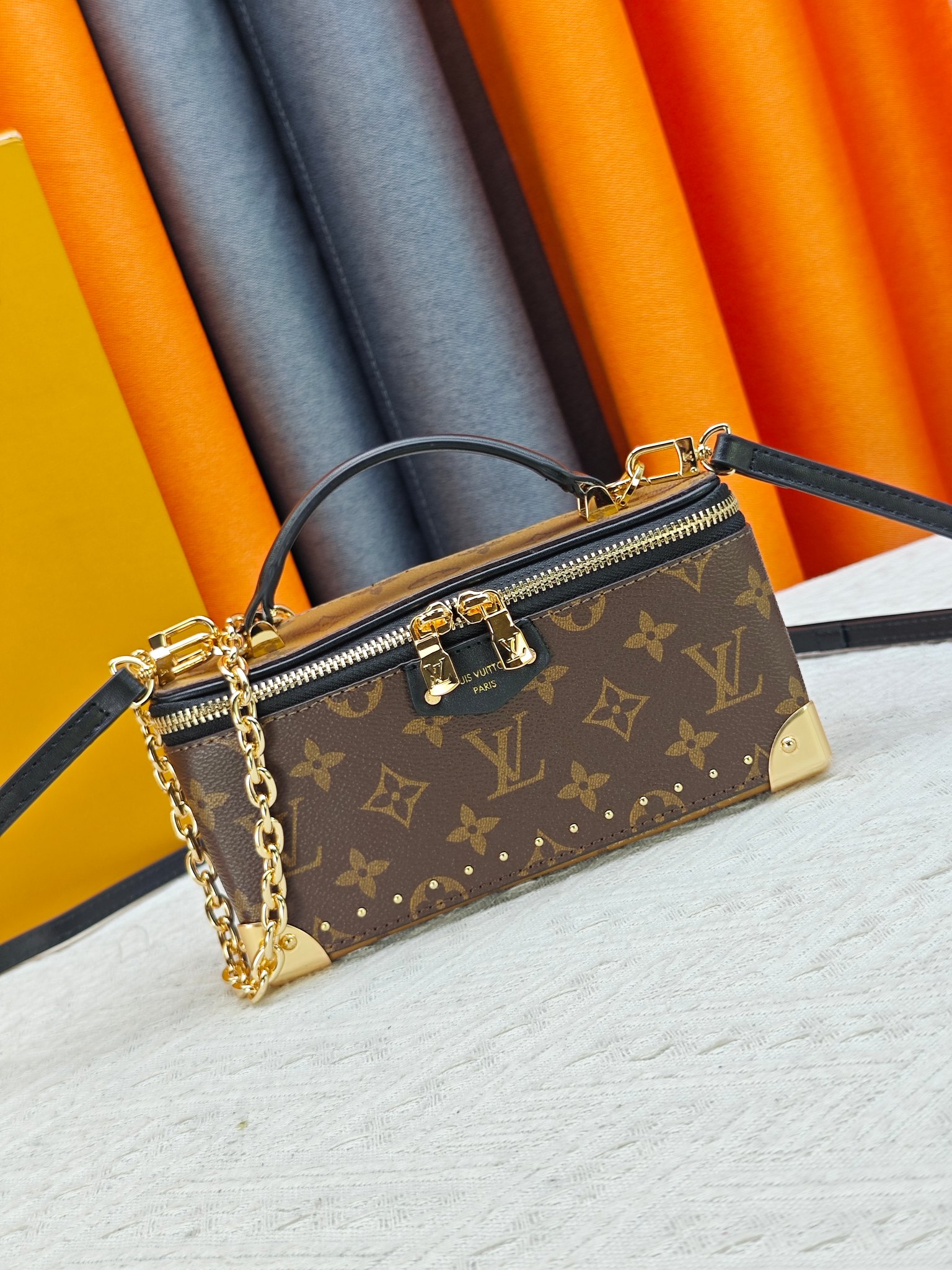 Cheap New Arrivals Louis Vuitton AAA quality Vanity Chain Pouch in 211855, $75 USD- [IB211855] - Replica Louis Vuitton AAA quality Vanity Pouch