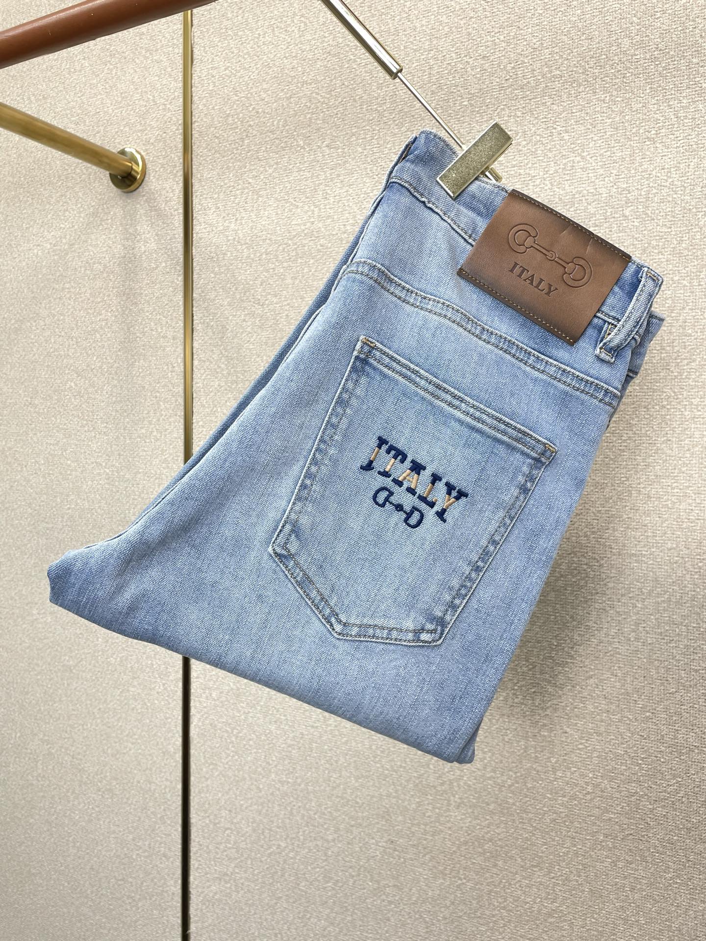 Cheap Gucci Jeans for Men in 211870, $50 USD- [IB211870] - Replica Gucci Jeans for Men