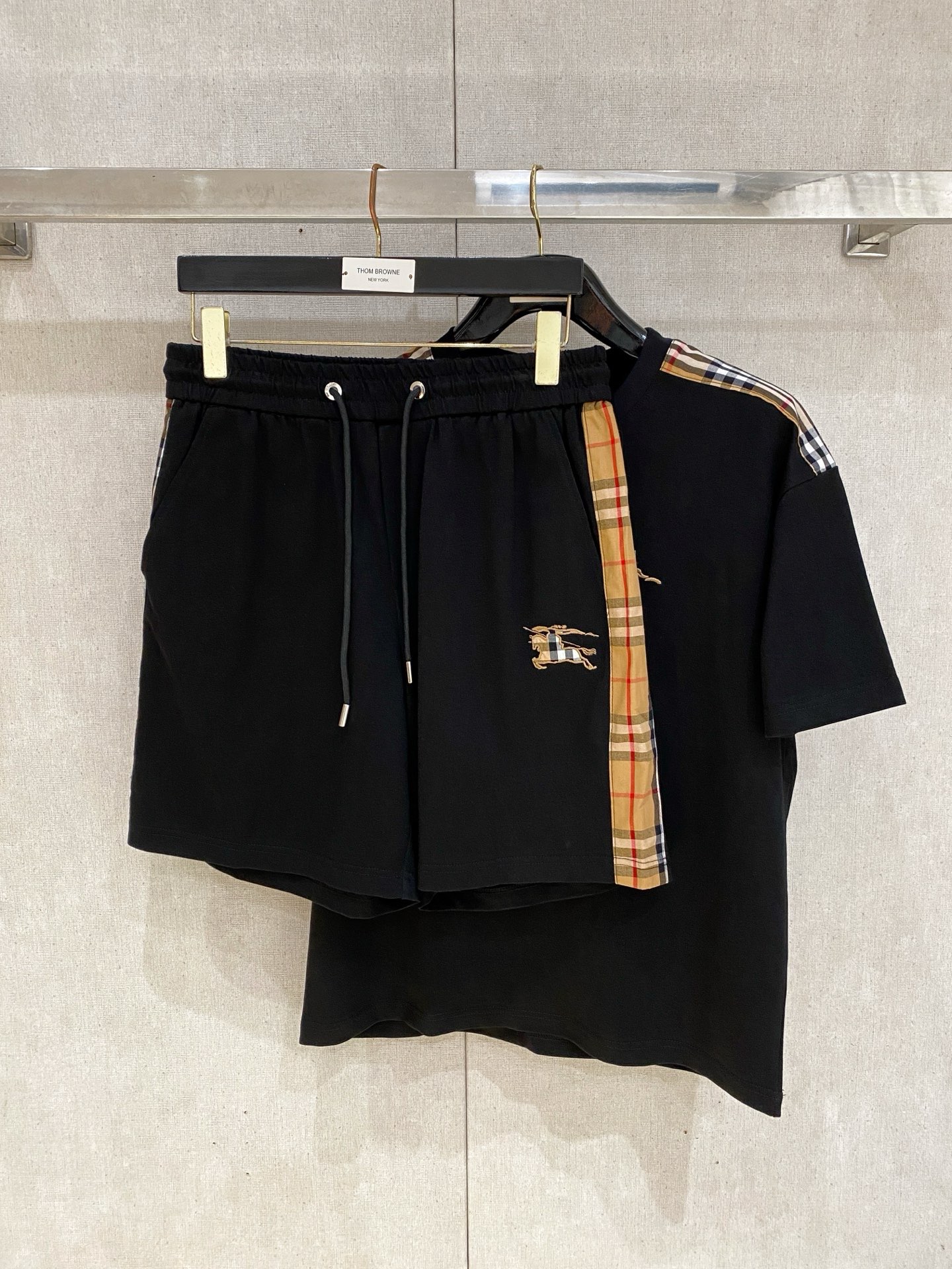 Cheap Burberry Short Tracksuits For Men in 211881, $55 USD- [IB211881] - Replica Burberry Short Tracksuits For Men