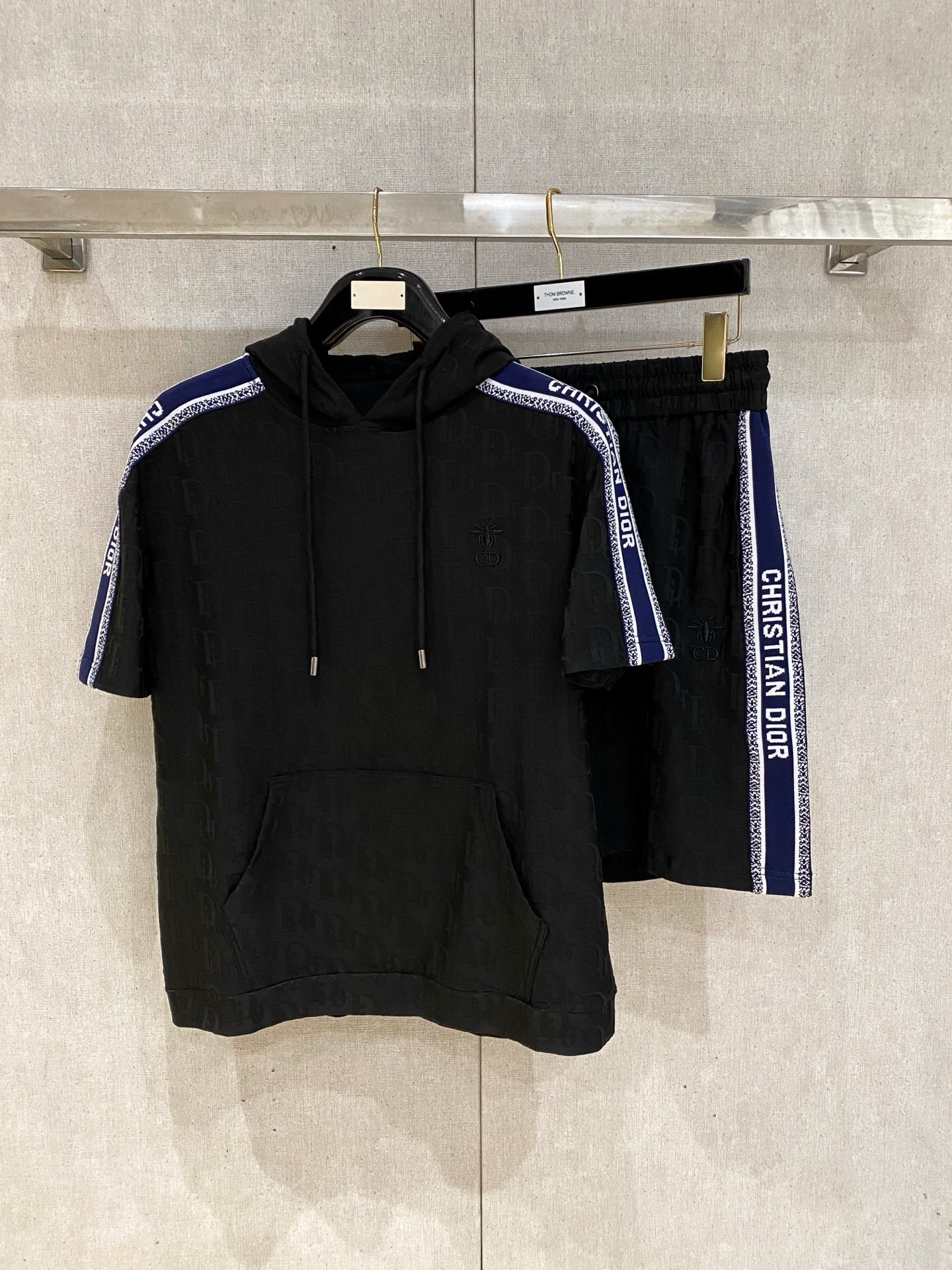 Cheap Dior Short Tracksuits For Men in 211890, $55 USD- [IB211890] - Replica Dior Short Tracksuits For Men