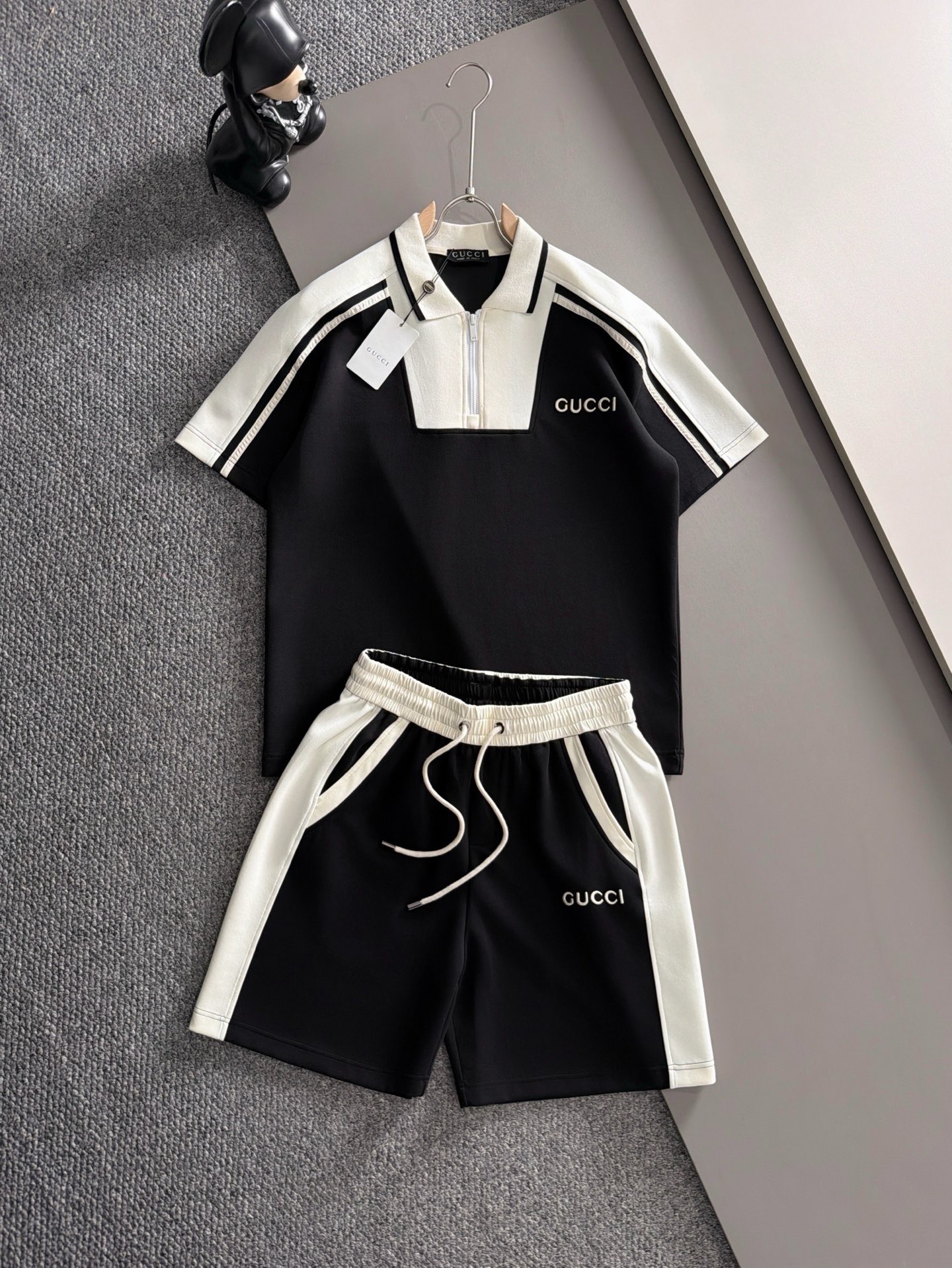 Cheap Gucci Short Tracksuits For Men in 211901, $55 USD- [IB211901] - Replica Gucci Short Tracksuits For Men