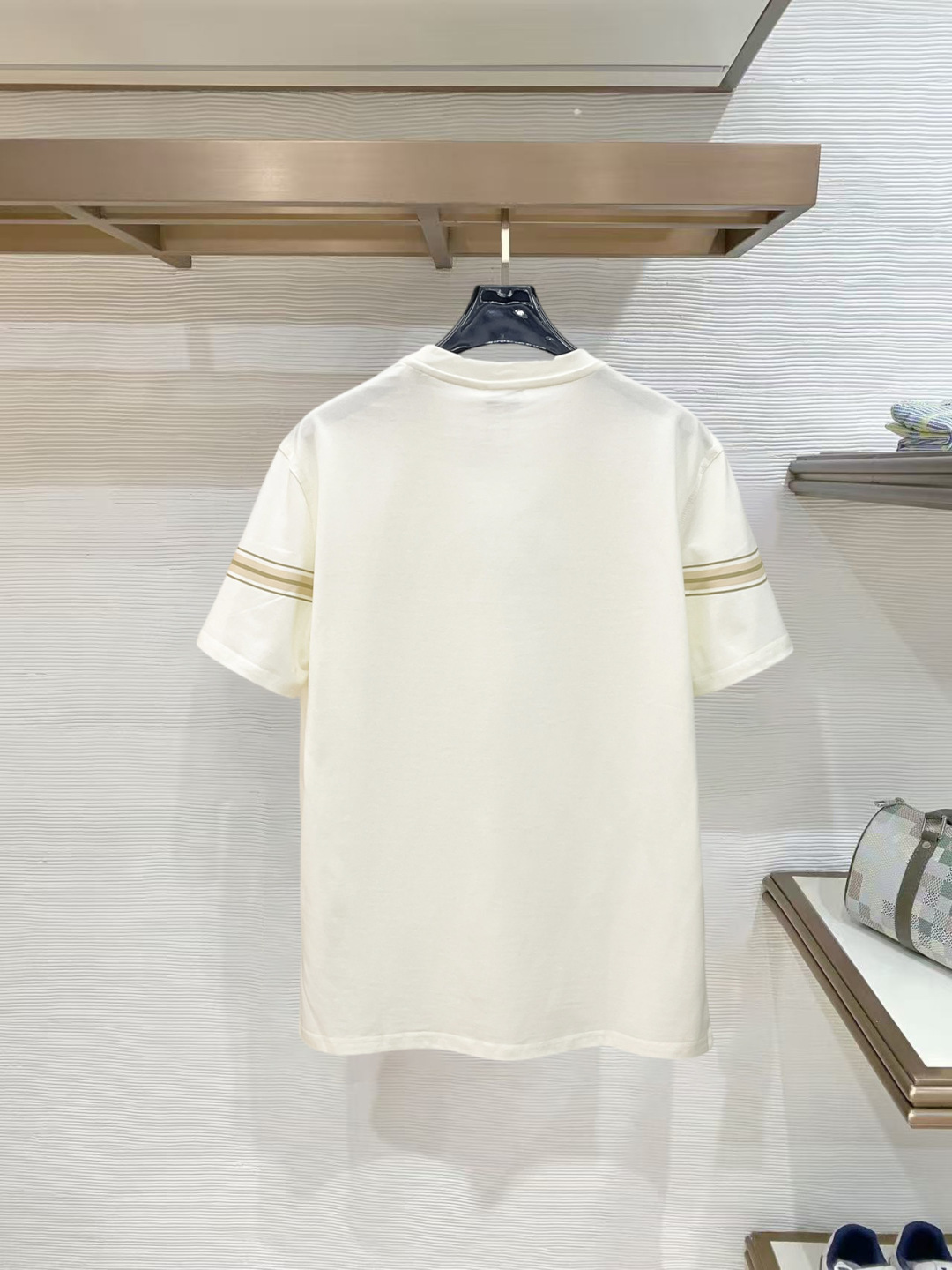 Cheap Burberry T-shirts for Men in 211919, $30 USD- [IB211919] - Replica Burberry T-shirts for Men