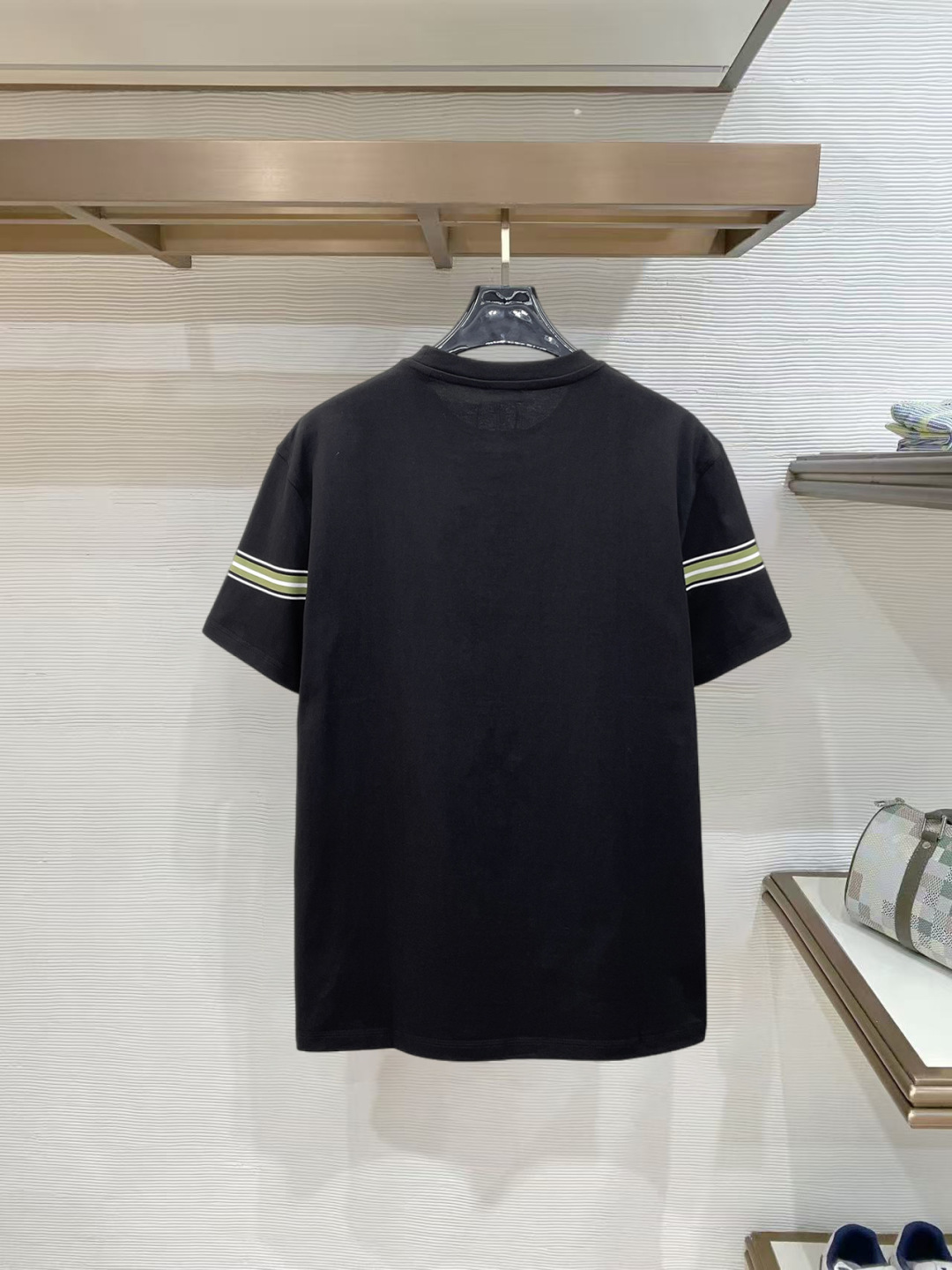 Cheap Burberry T-shirts for Men in 211920, $30 USD- [IB211920] - Replica Burberry T-shirts for Men