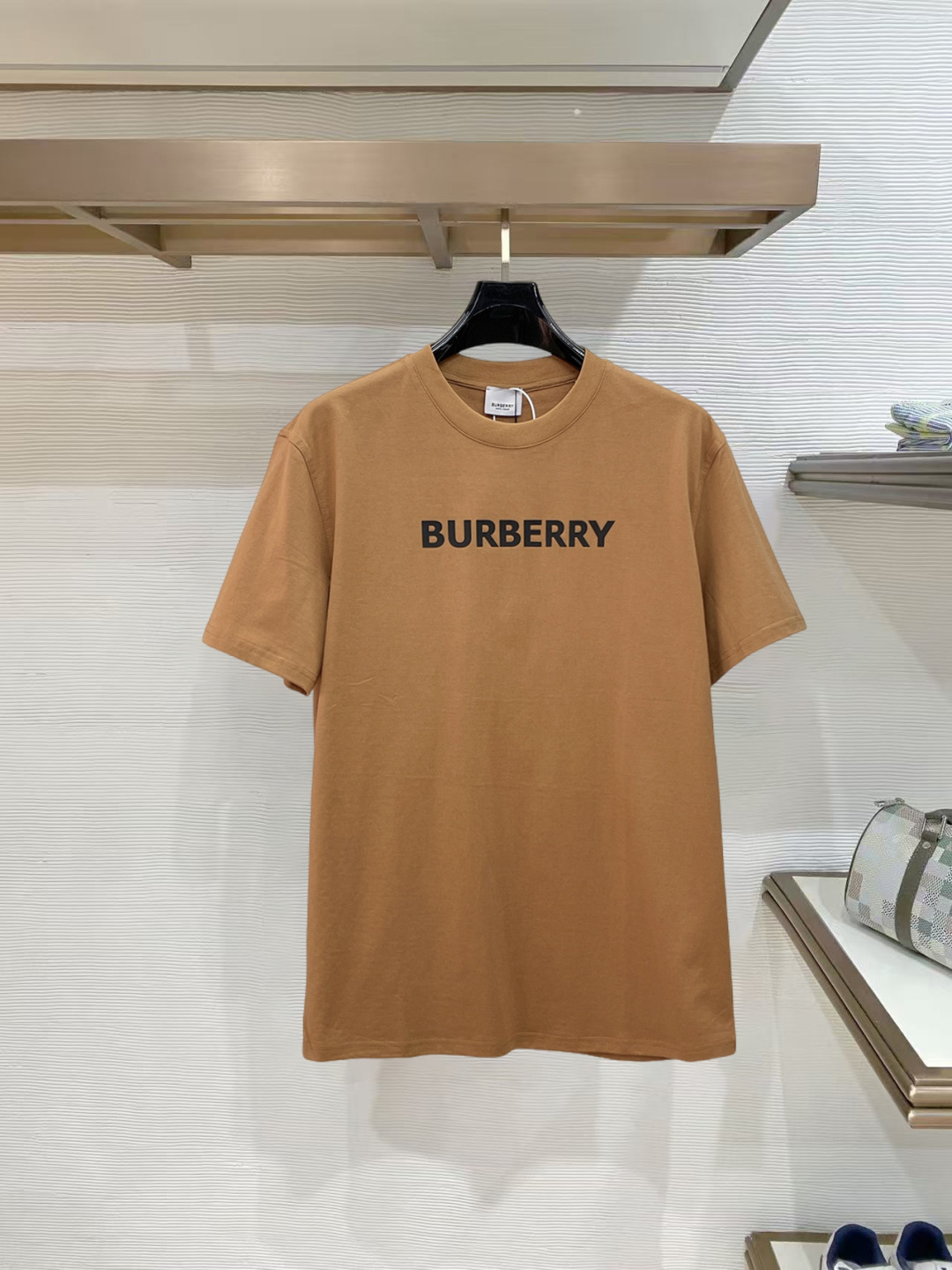 Cheap Burberry T-shirts for Men in 211925, $30 USD- [IB211925] - Replica Burberry T-shirts for Men