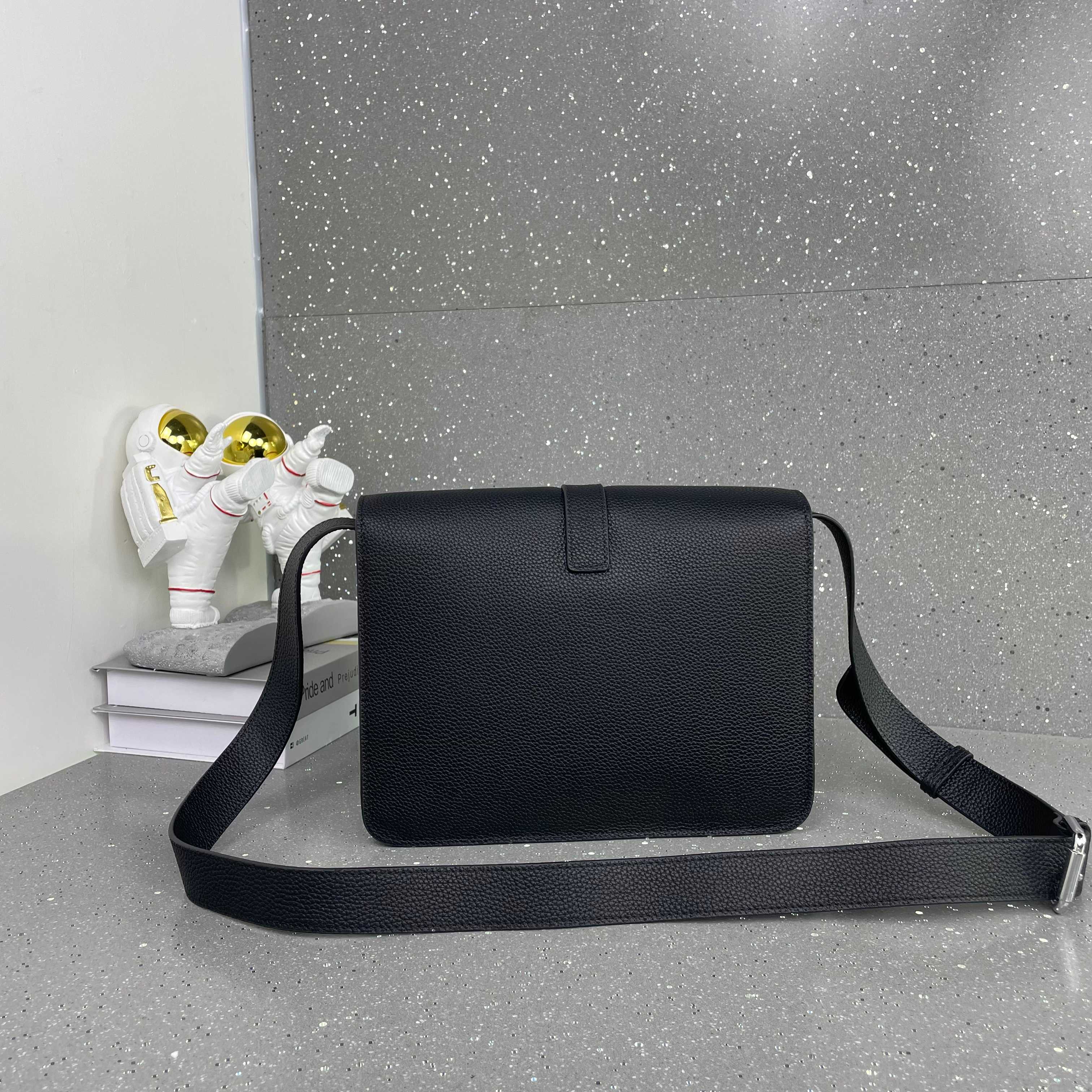 Cheap New Arrivals Hermes AAA quality Clutchs for Men in 211974, $105 USD- [IB211974] - Replica Hermes AAA+++ Bags For Men