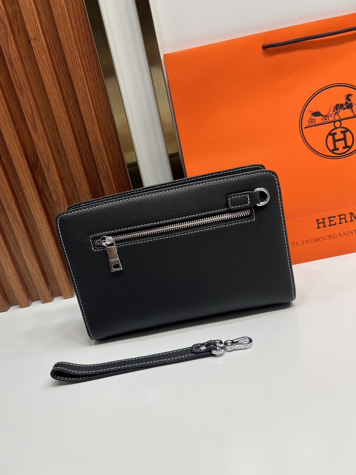 Cheap New Arrivals Hermes AAA quality Handbag for Men in 211980, $80 USD- [IB211980] - Replica Hermes AAA+++ Bags For Men