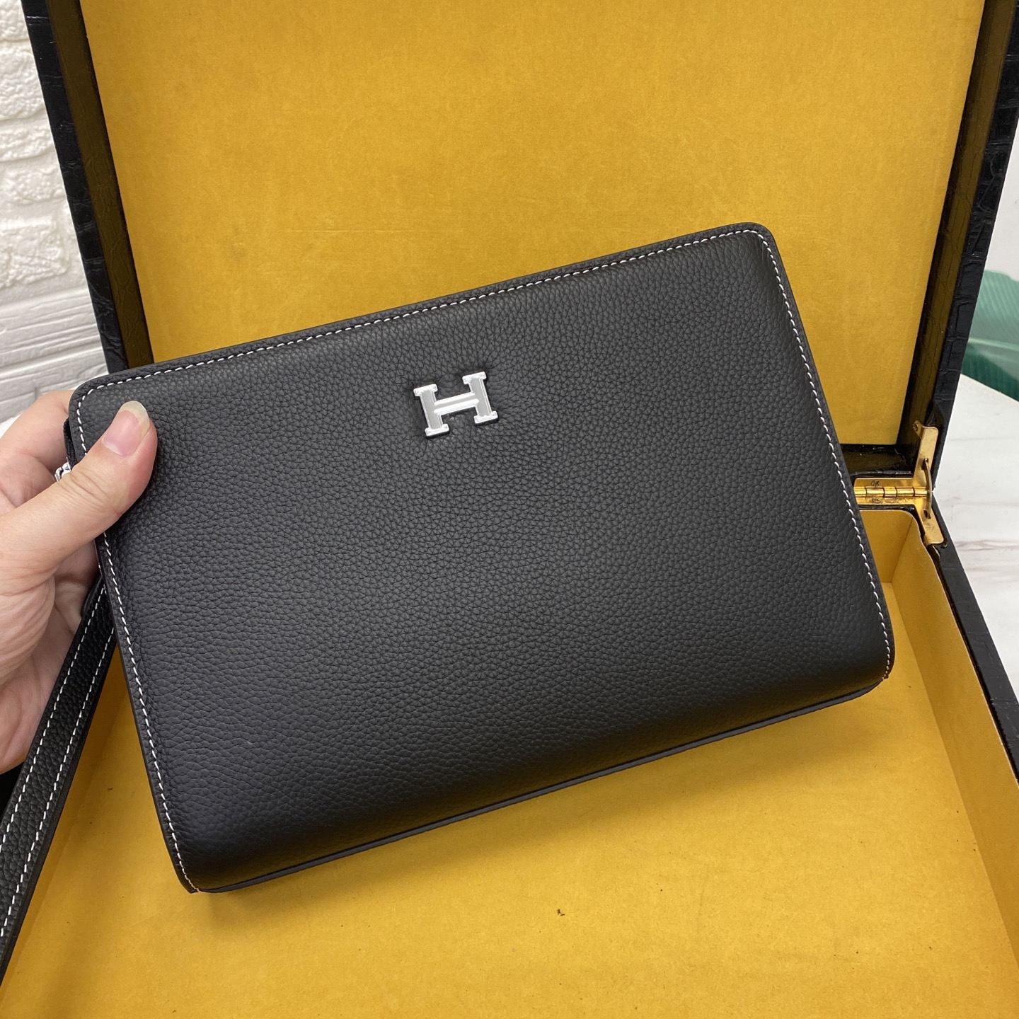Cheap New Arrivals Hermes AAA quality Handbag for Men in 211986, $105 USD- [IB211986] - Replica Hermes AAA+++ Bags For Men