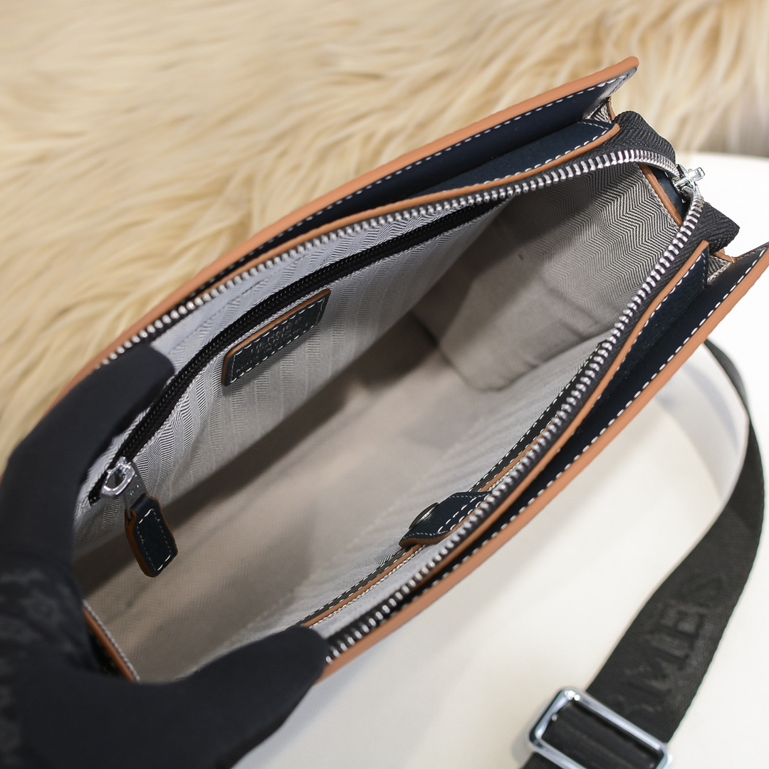 Cheap New Arrivals Hermes AAA quality Crossbody bag for Men in 211988, $150 USD- [IB211988] - Replica Hermes AAA+++ Bags For Men