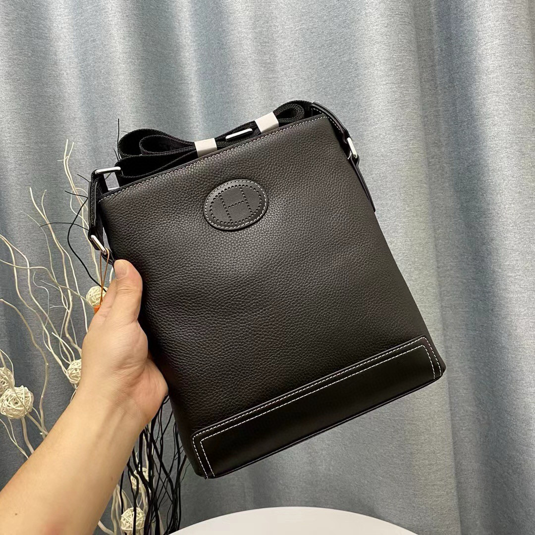 Cheap New Arrivals Hermes AAA quality Crossbody bag for Men in 211992, $115 USD- [IB211992] - Replica Hermes AAA+++ Bags For Men
