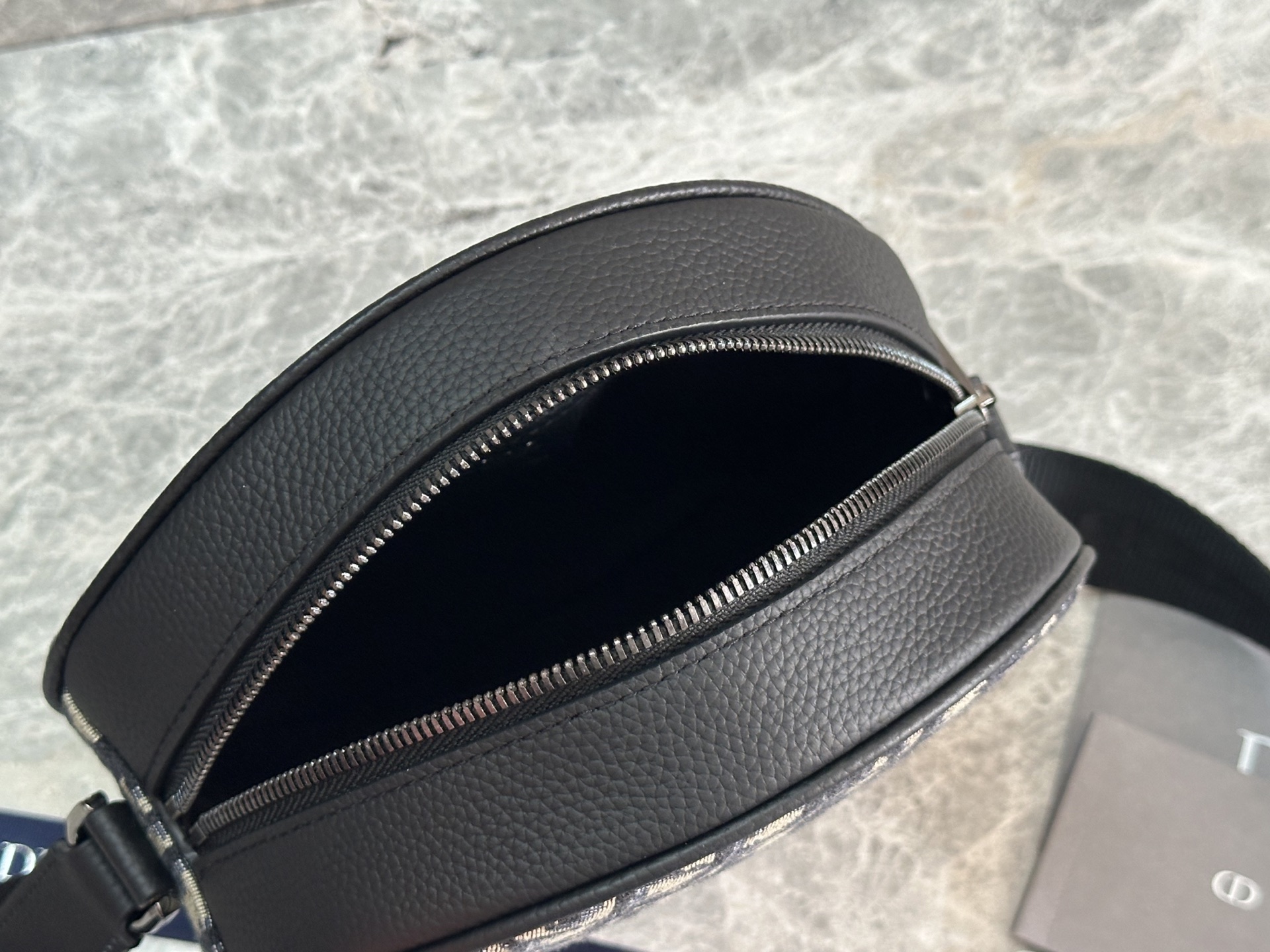 Cheap New Dior AAA Quality Men's Crossbody Bag in 211999, $95 USD- [IB211999] - Replica Dior AAA quality Bags For Men