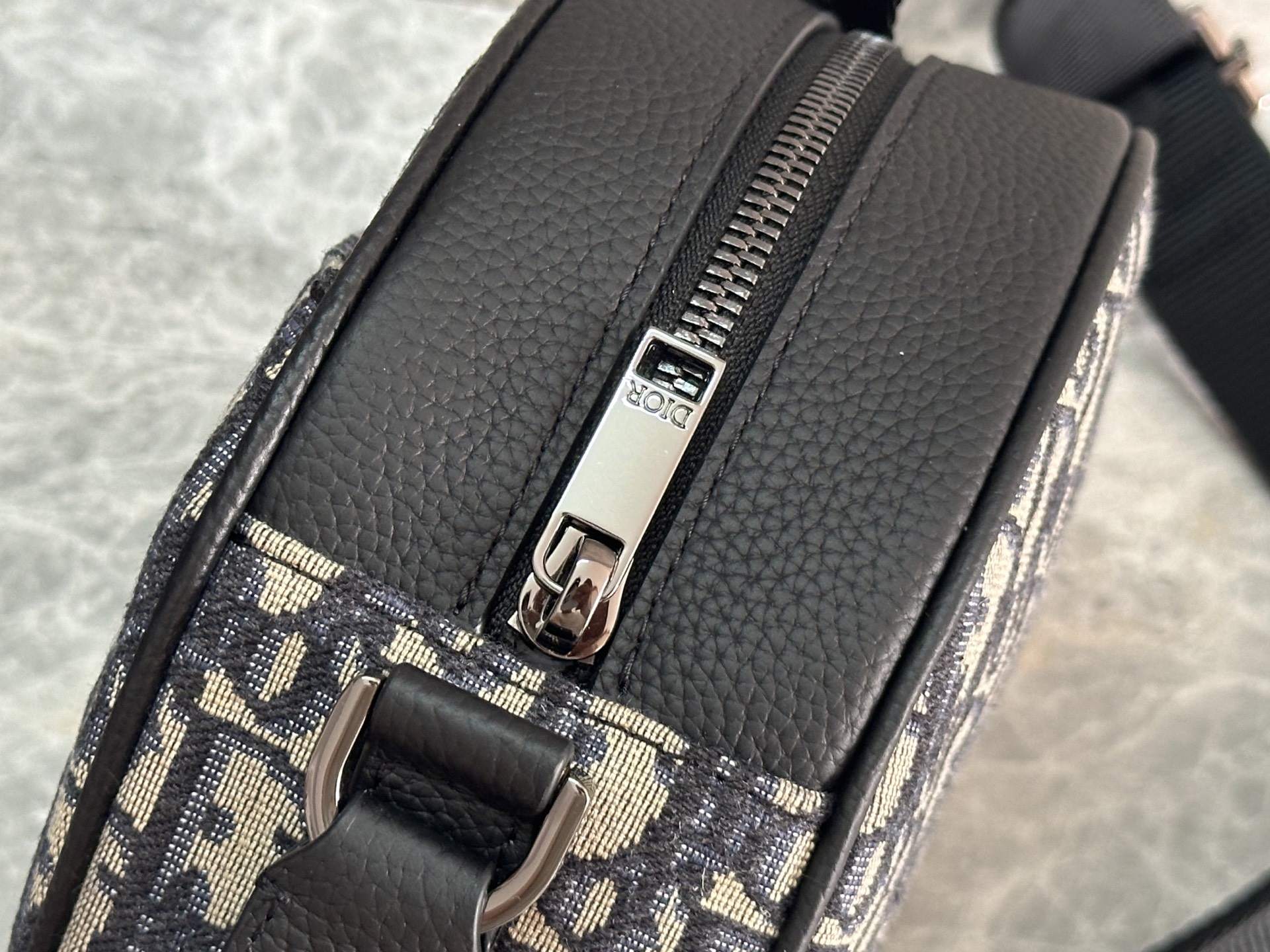 Cheap New Dior AAA Quality Men's Crossbody Bag in 211999, $95 USD- [IB211999] - Replica Dior AAA quality Bags For Men