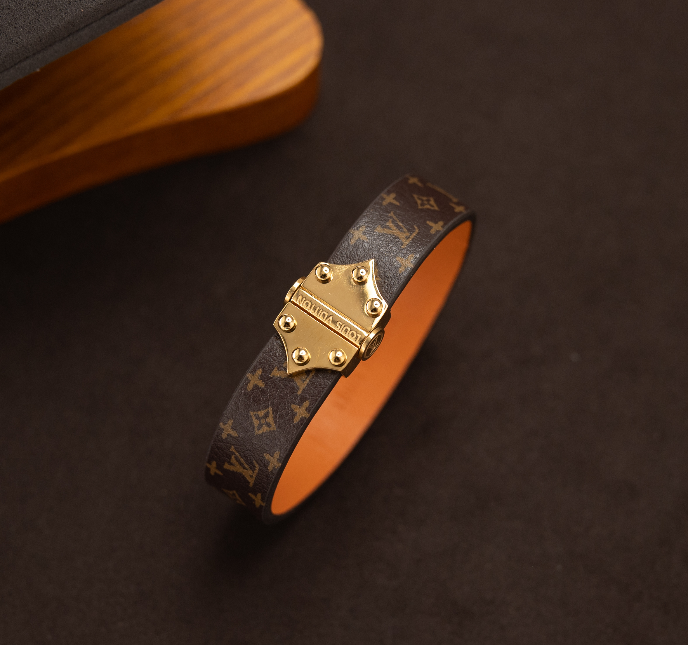 Cheap Louis Vuitton Bracelets in 212050, $35 USD- [IB212050] - Replica Louis Vuitton Bracelets