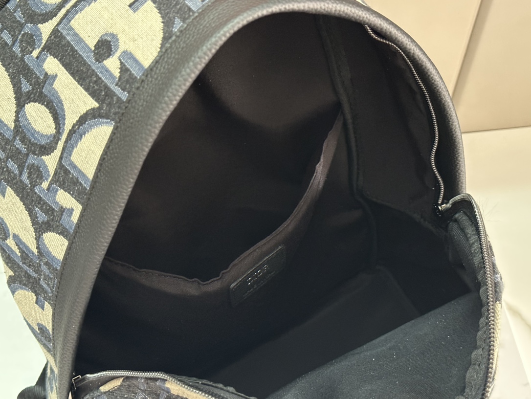 Cheap New Dior AAA-Class Men's Backpack in 212095, $250 USD- [IB212095] - Replica Dior AAA quality Bags For Men