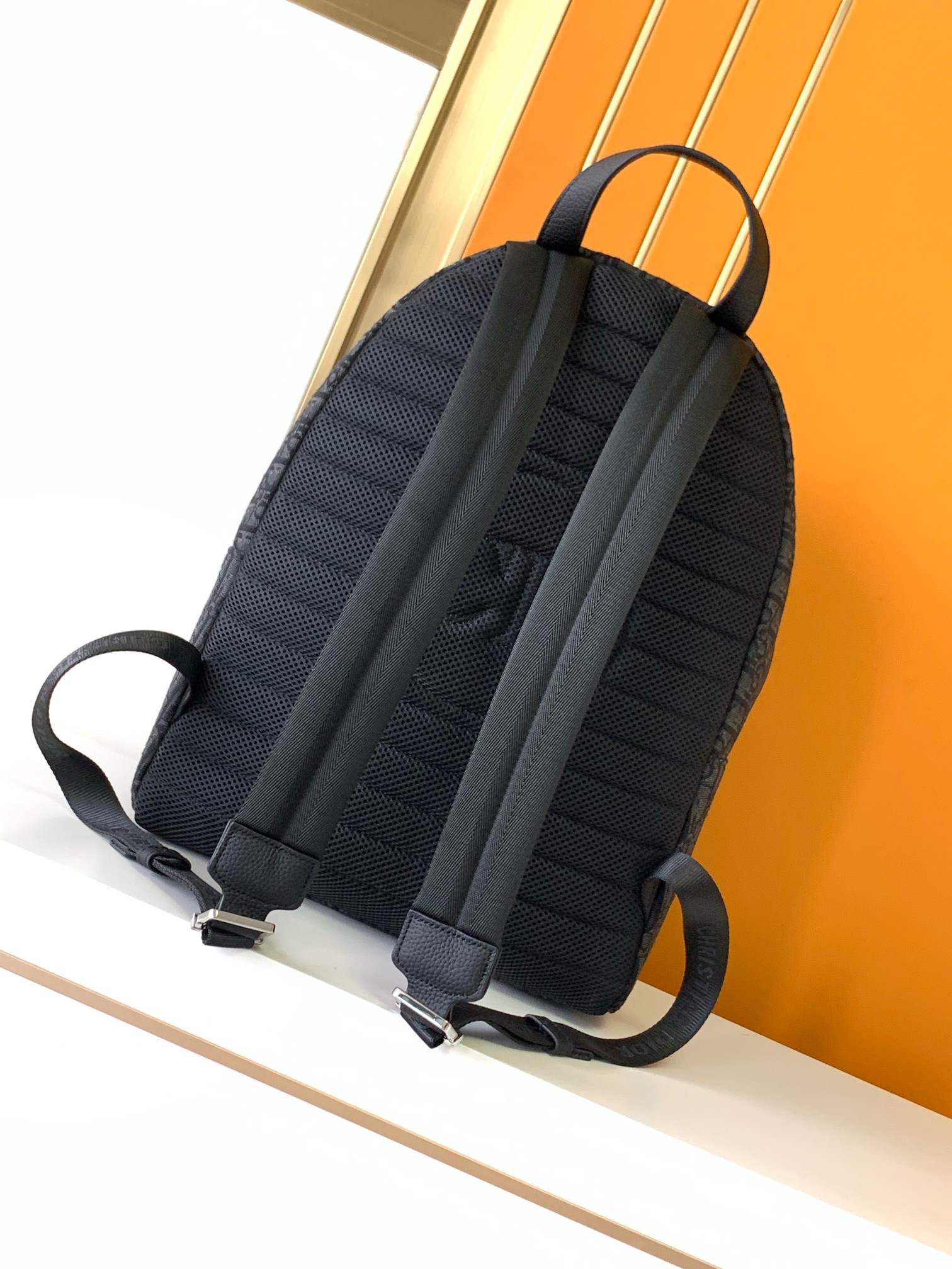 Cheap New Dior AAA-Class Men's Backpack in 212101, $260 USD- [IB212101] - Replica Dior AAA quality Bags For Men