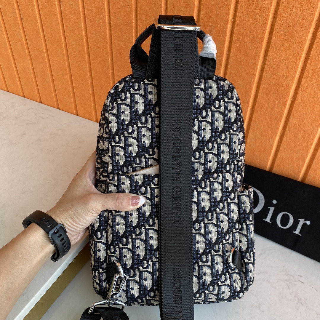 Cheap New Dior AAA-Class Men's Shoulder Bag in 212110, $105 USD- [IB212110] - Replica Dior AAA quality Bags For Men